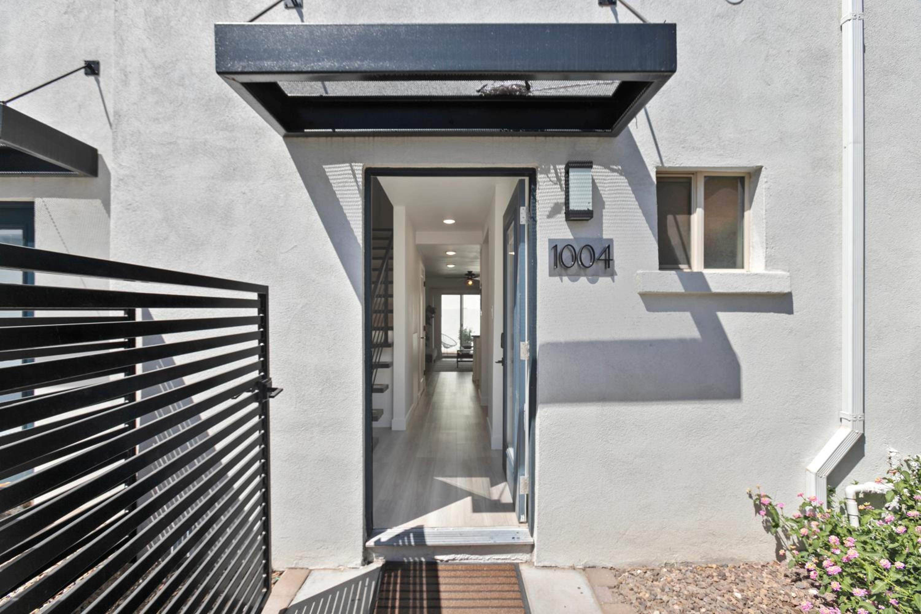 Superior Apartment - Photo 13