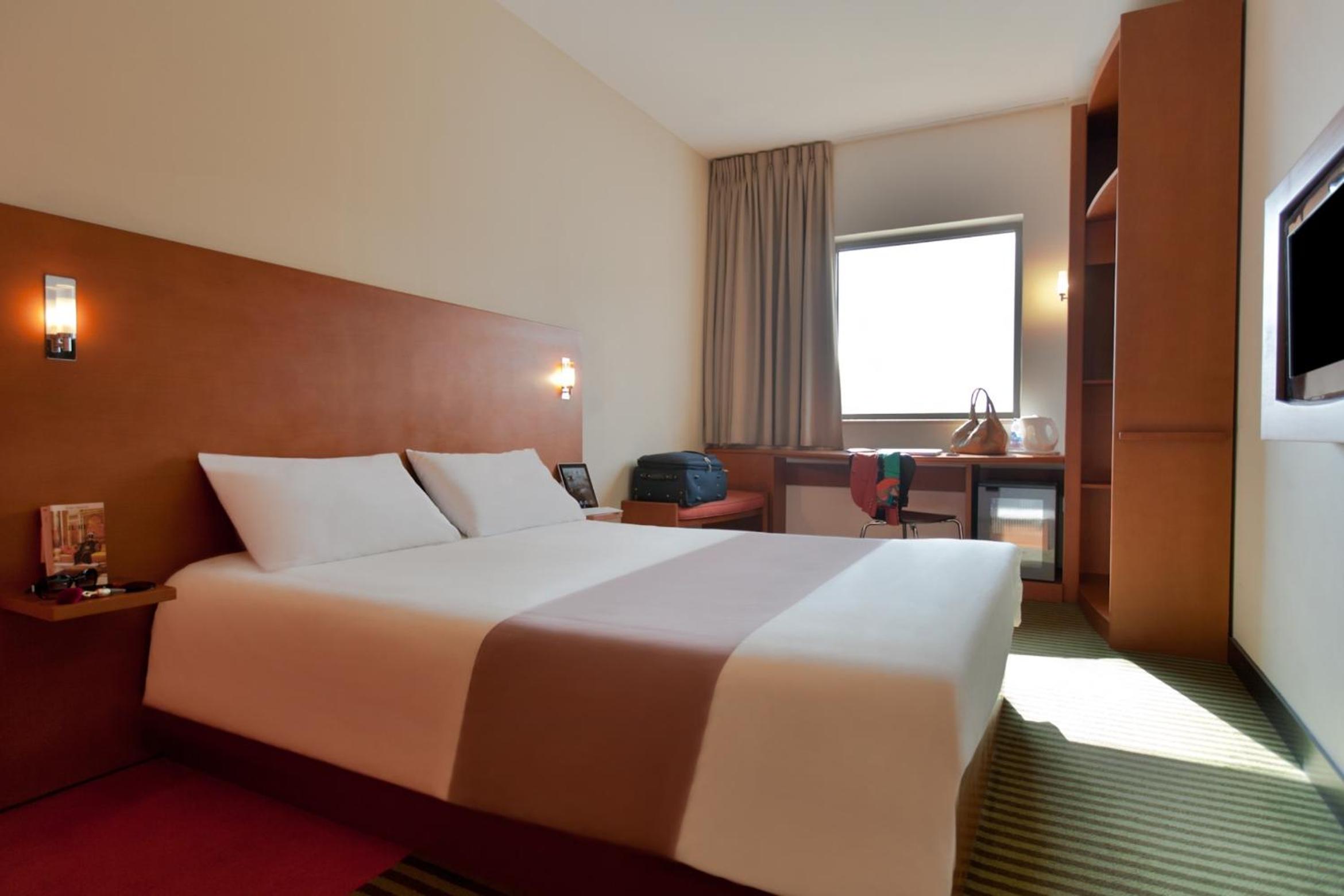 Standard Double Room - Photo 4