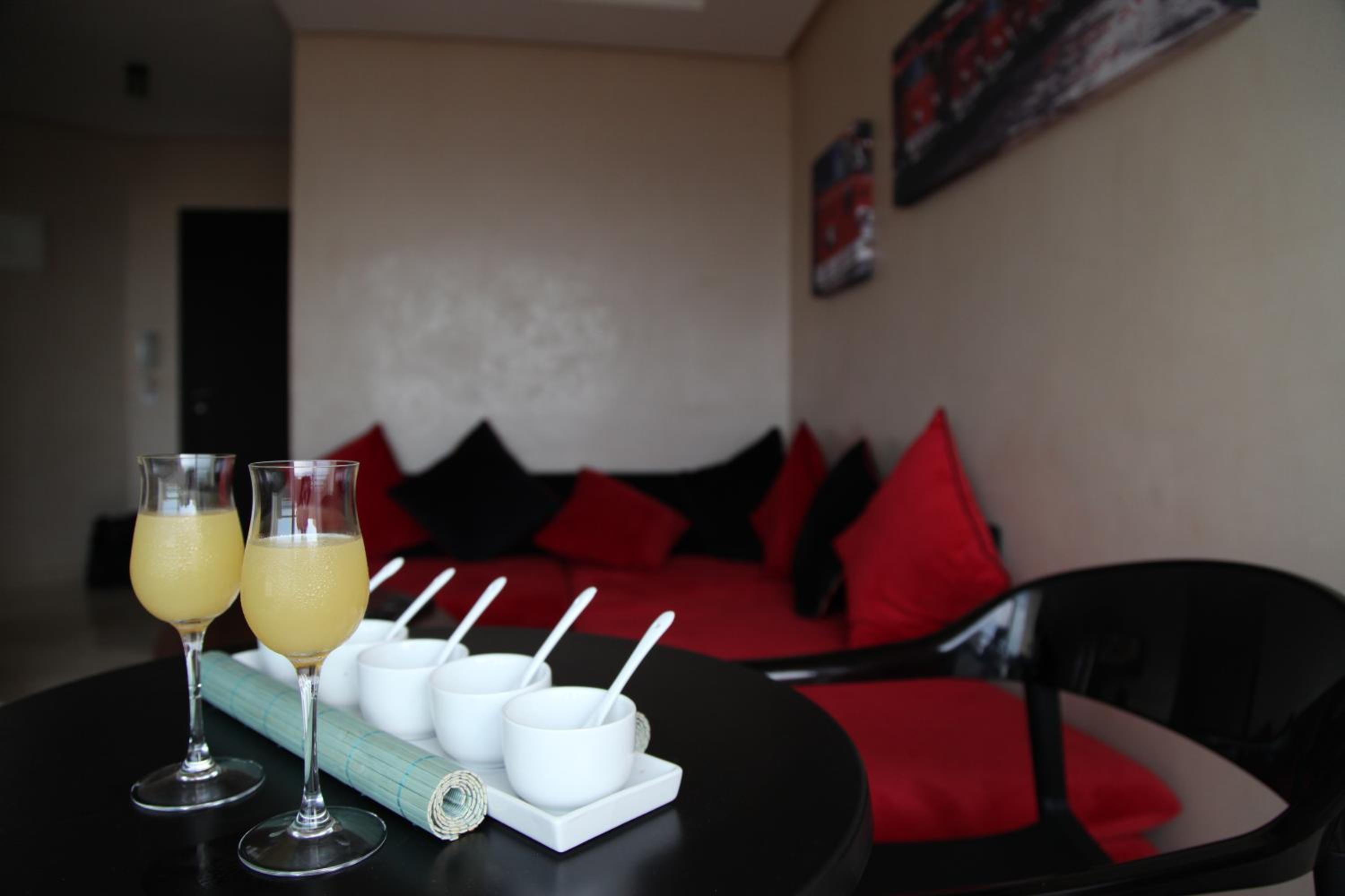 Apartment with Sea View - Photo 25