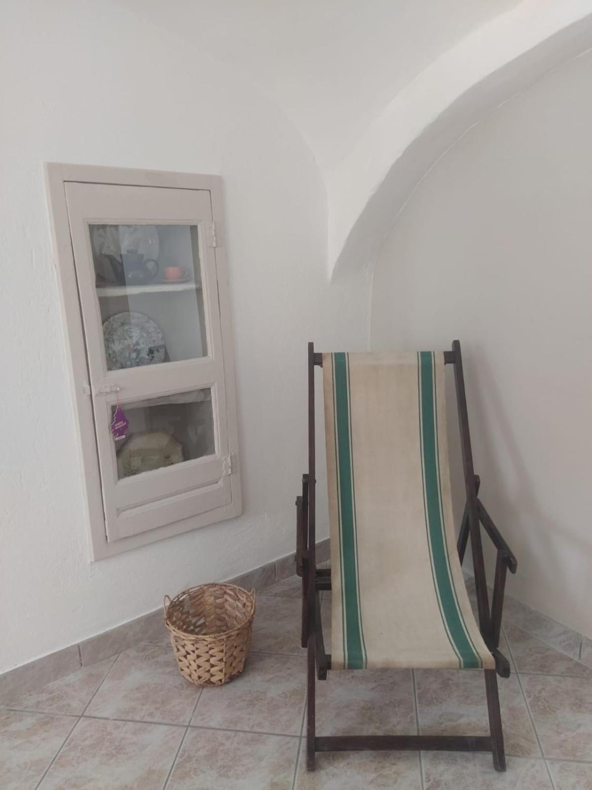 One-Bedroom Apartment - Photo 8