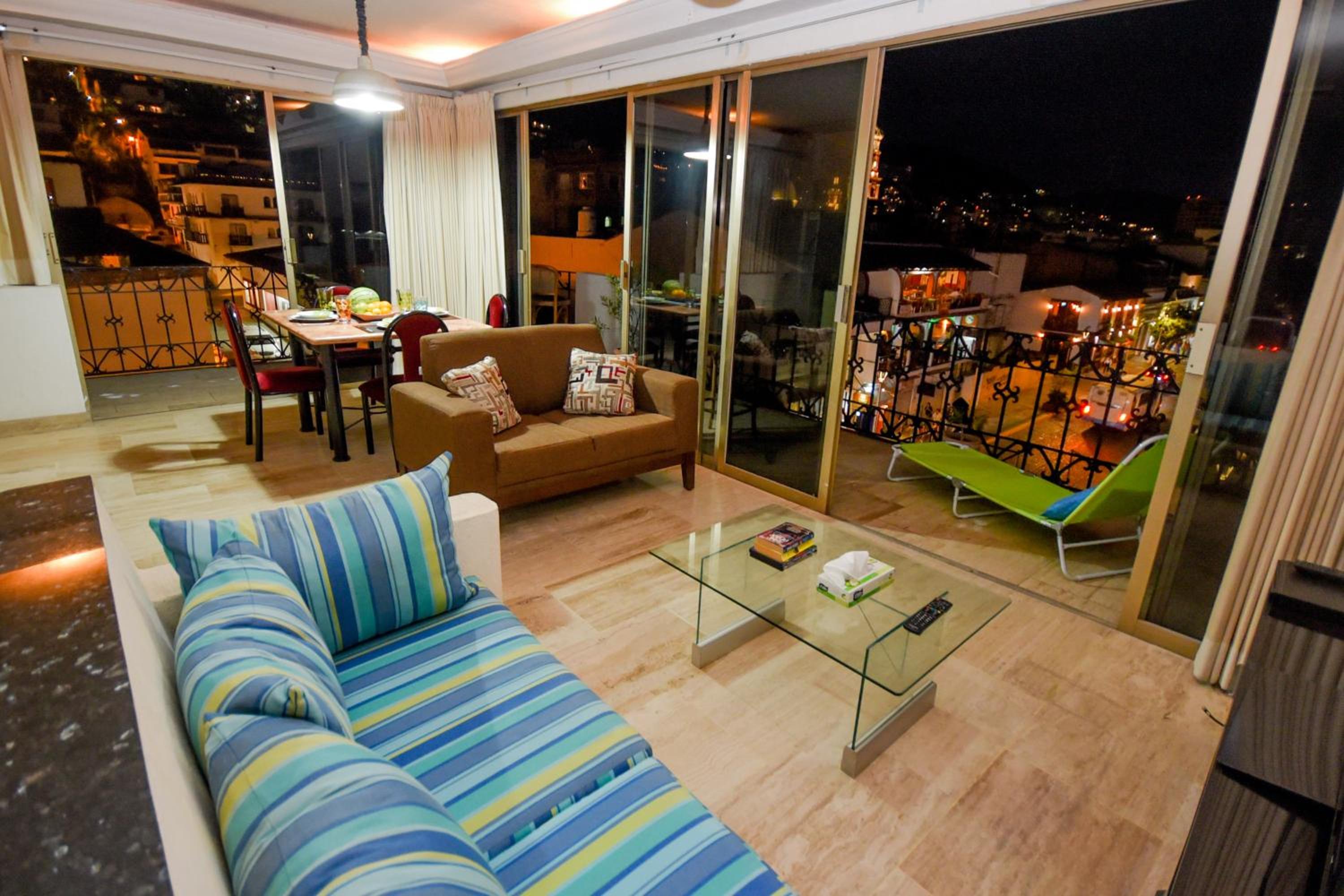 Apartment with Sea View - Photo 1