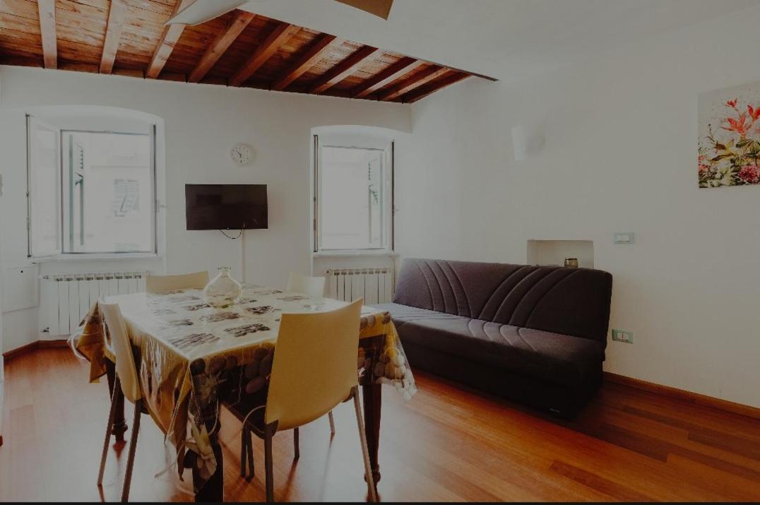 One-Bedroom Apartment - Photo 10