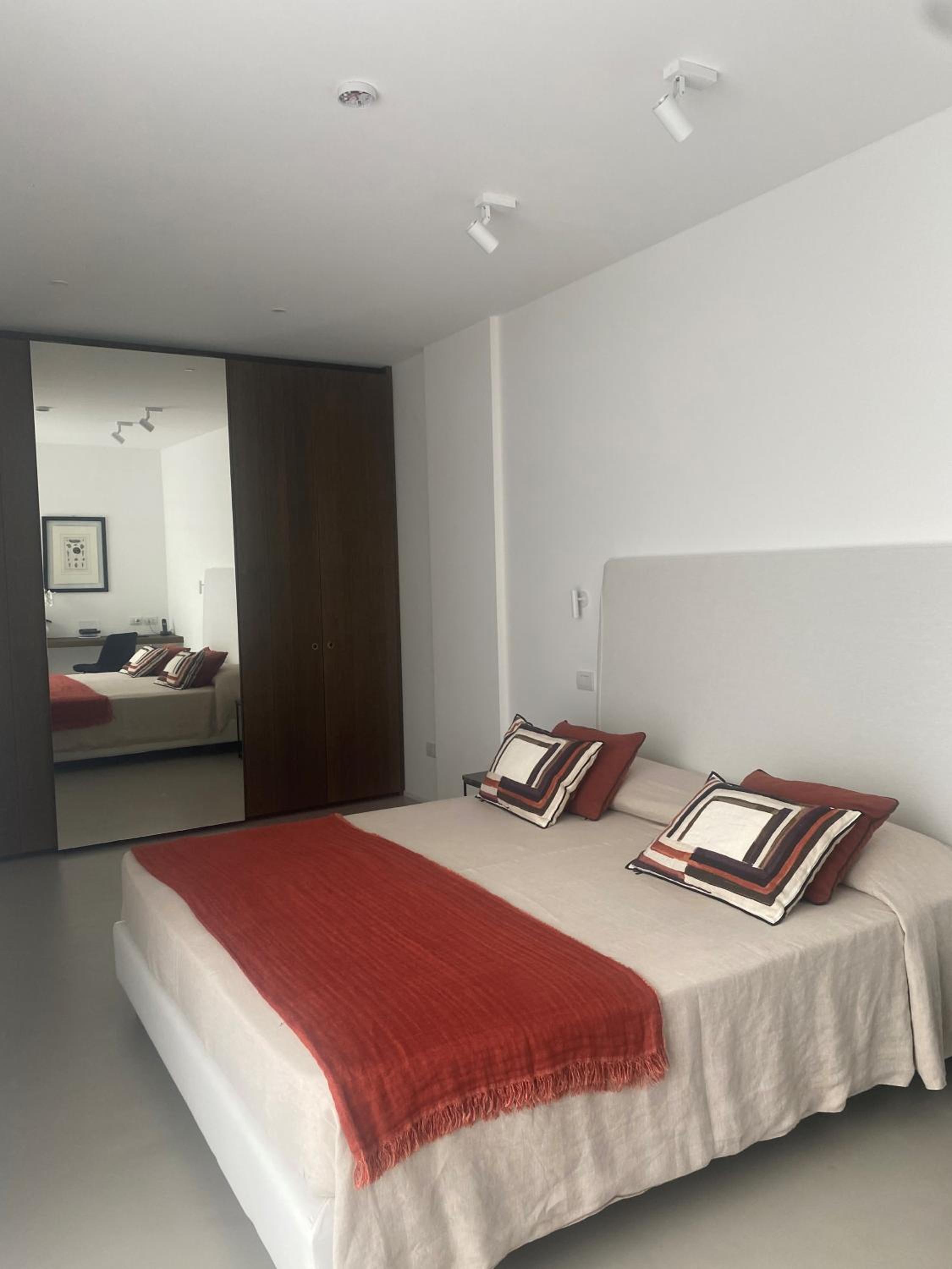 Suite with Terrace and Partial Sea View - Photo 1