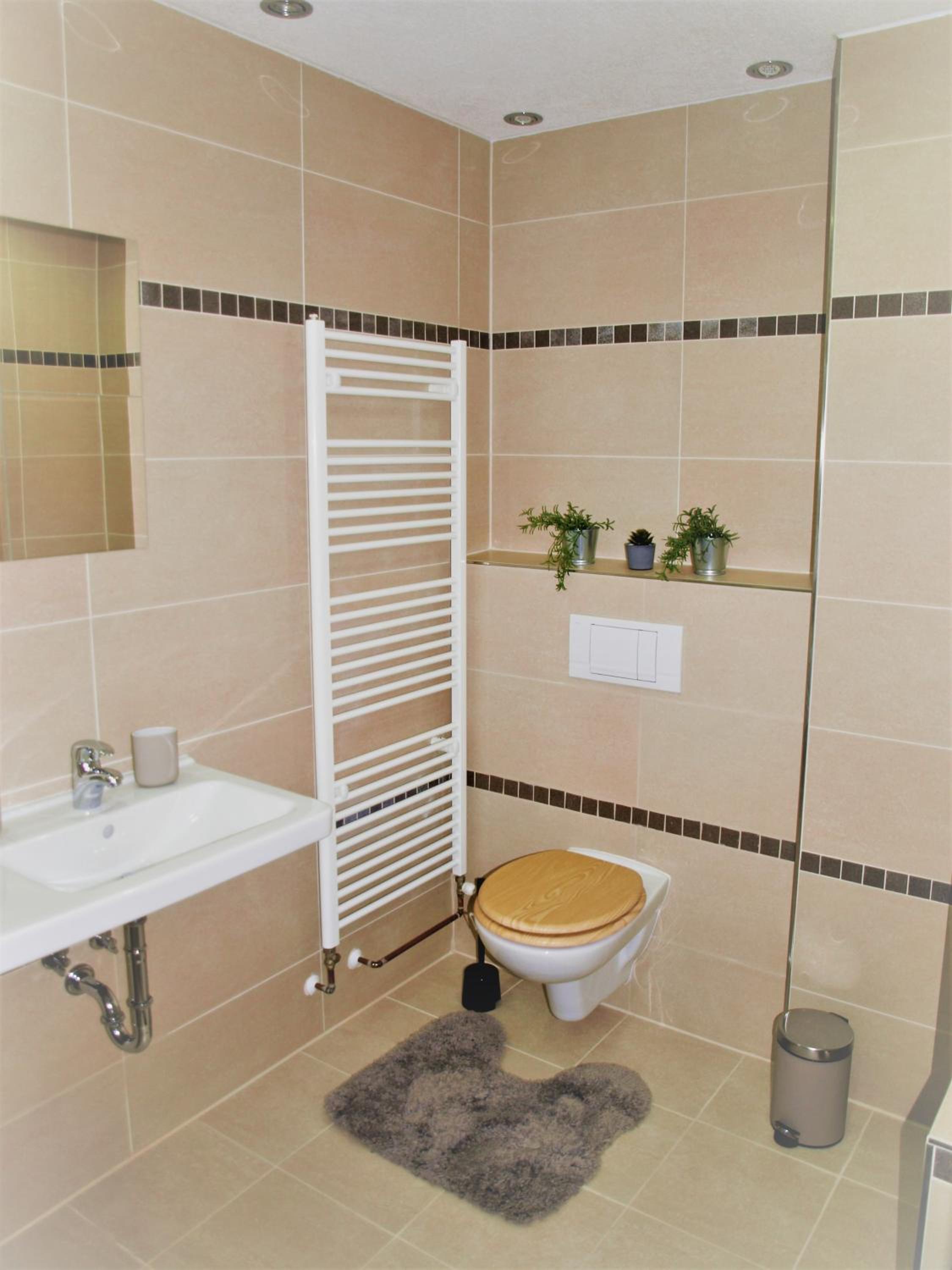 Superior Quadruple Room - Photo 3