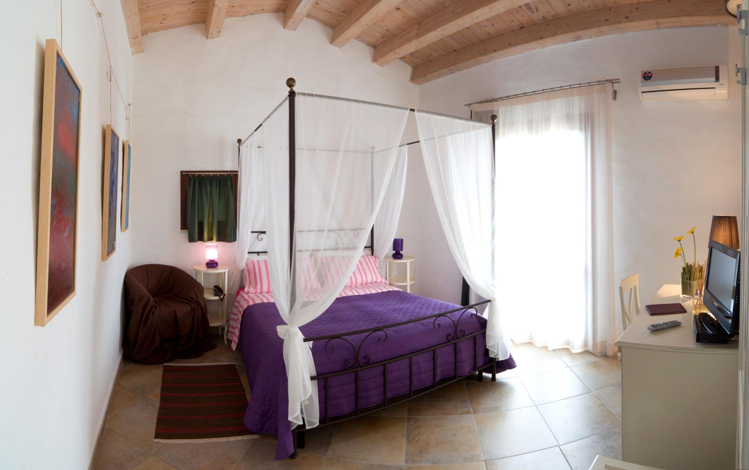 Double Room with Balcony photo 1