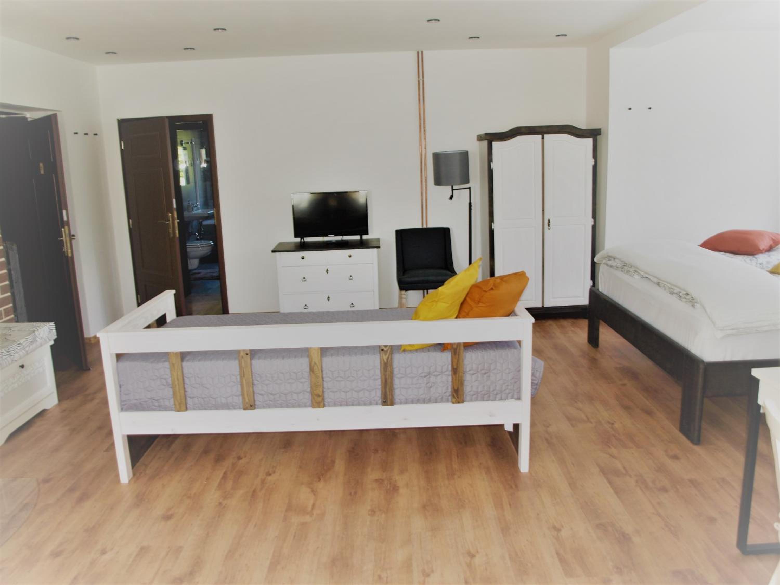 Deluxe Suite - Photo 23