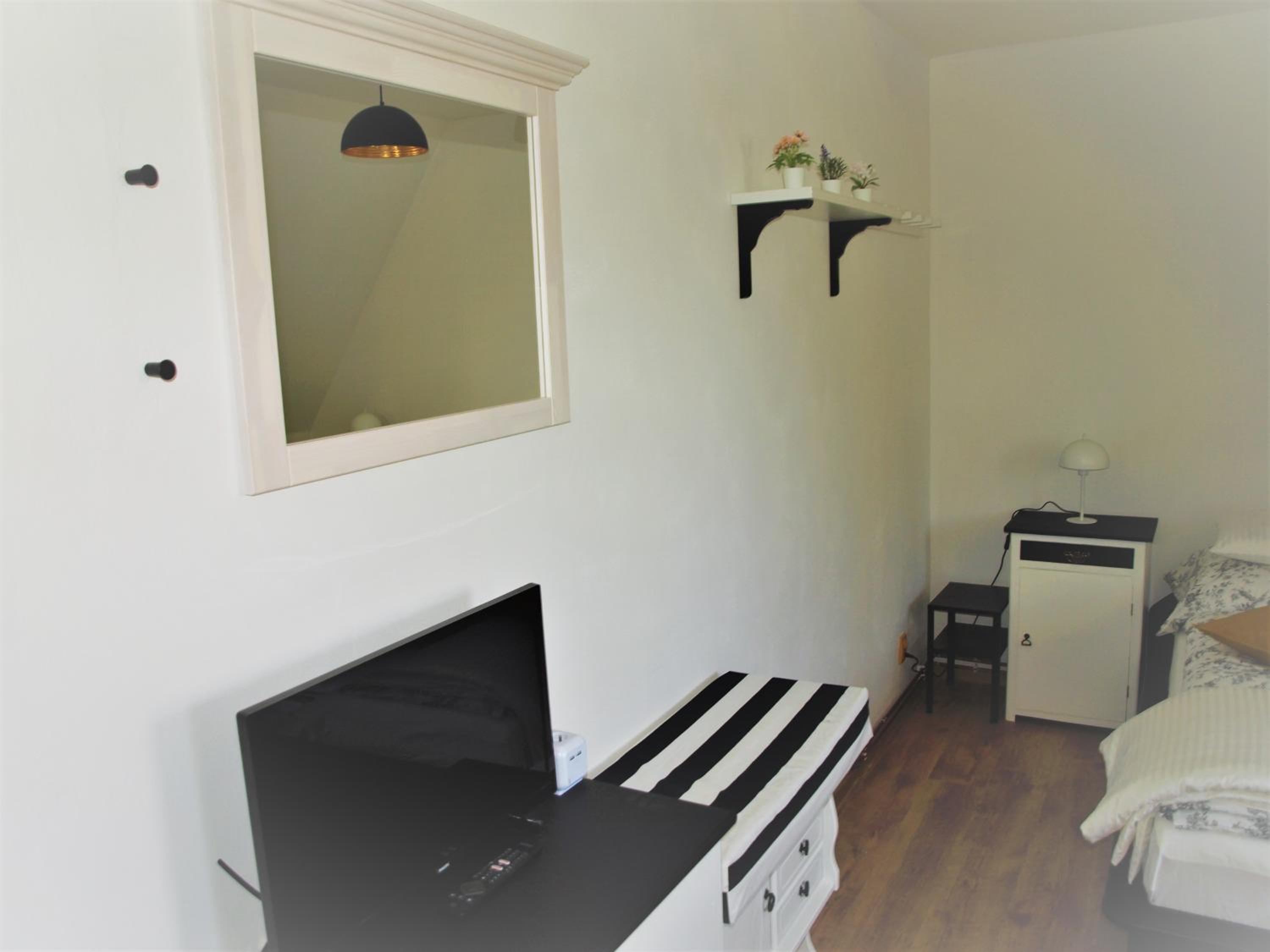 Deluxe Suite - Photo 18