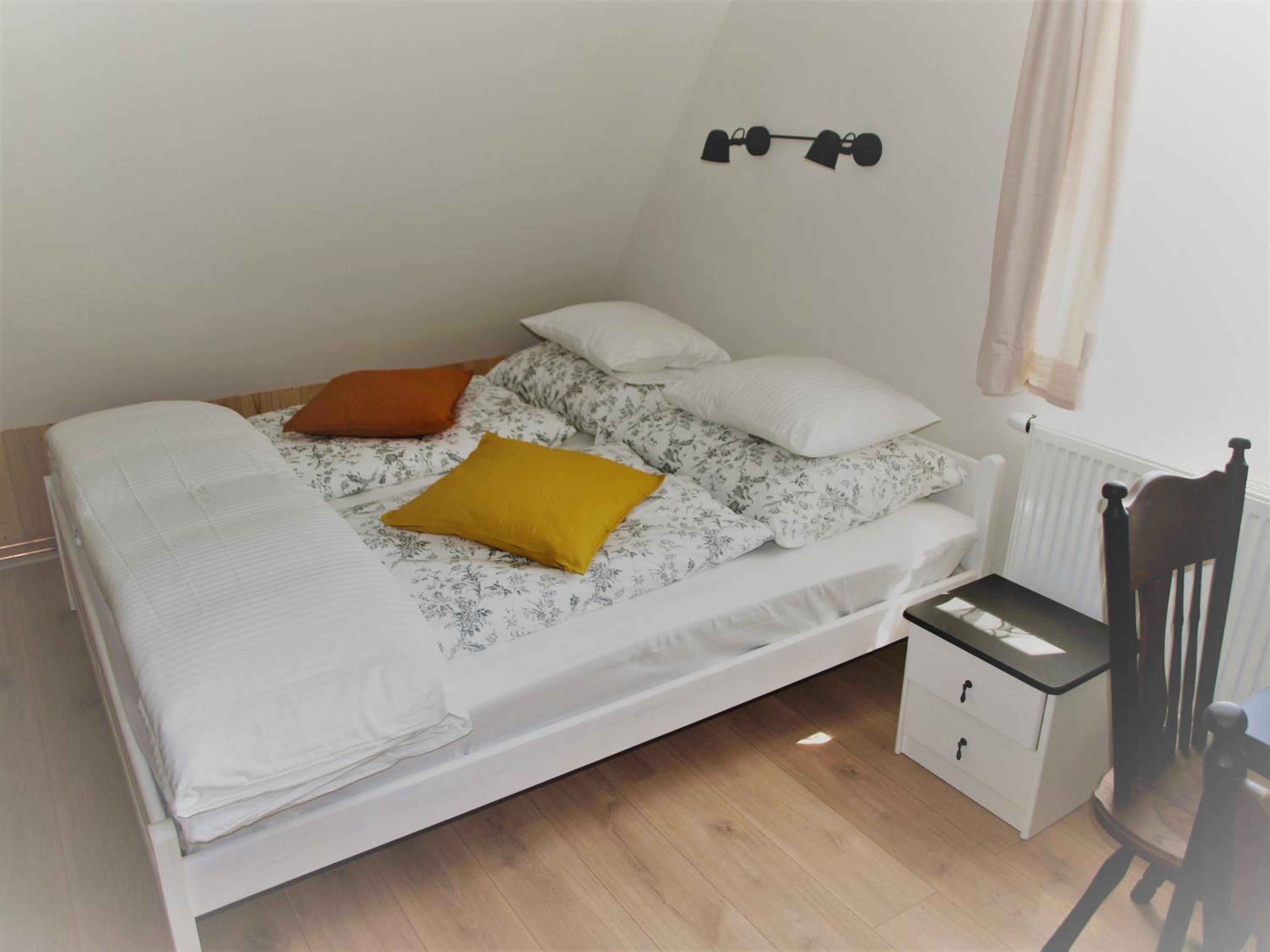 Executive Suite - Photo 10