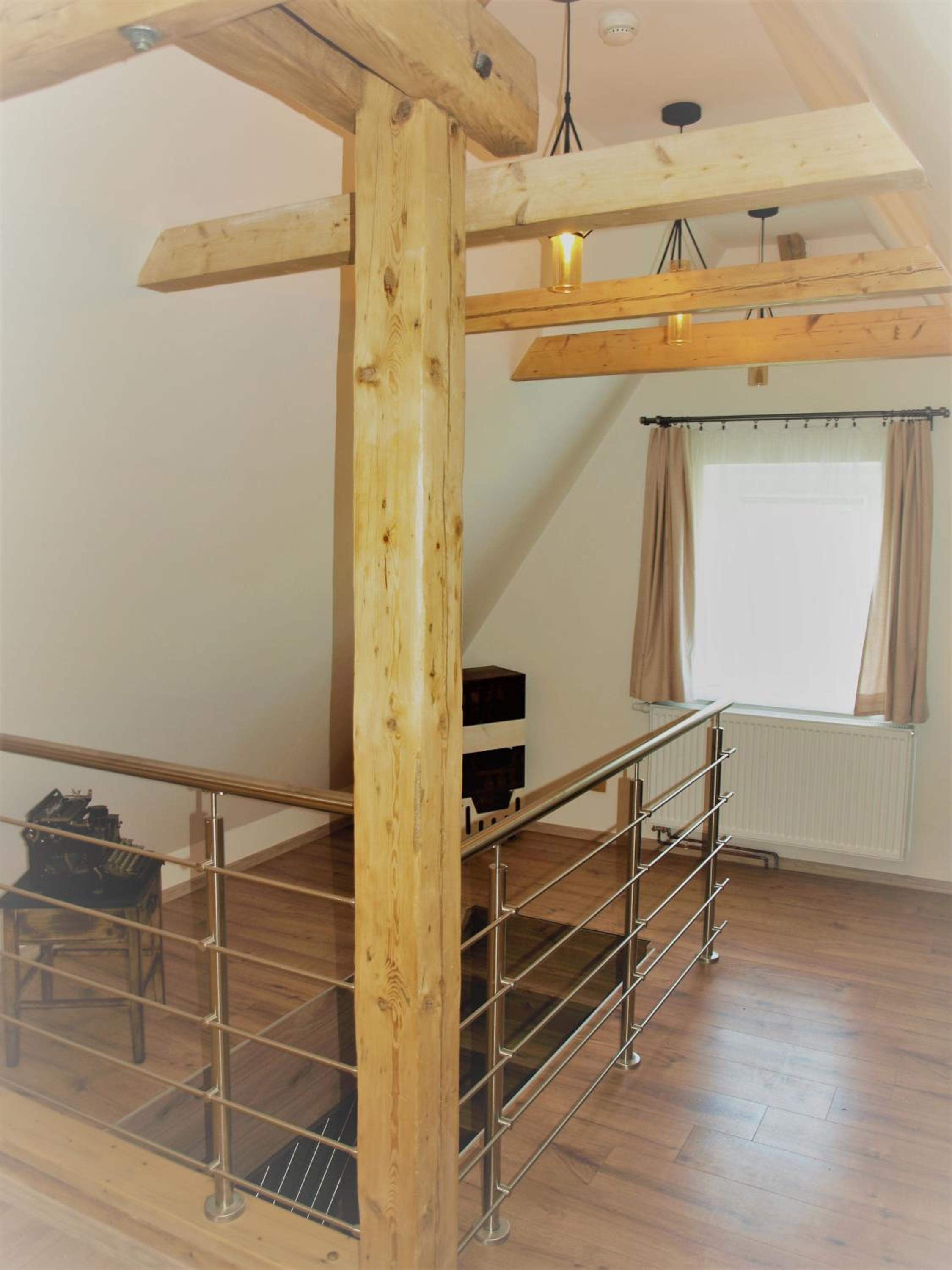 Executive Suite - Photo 13