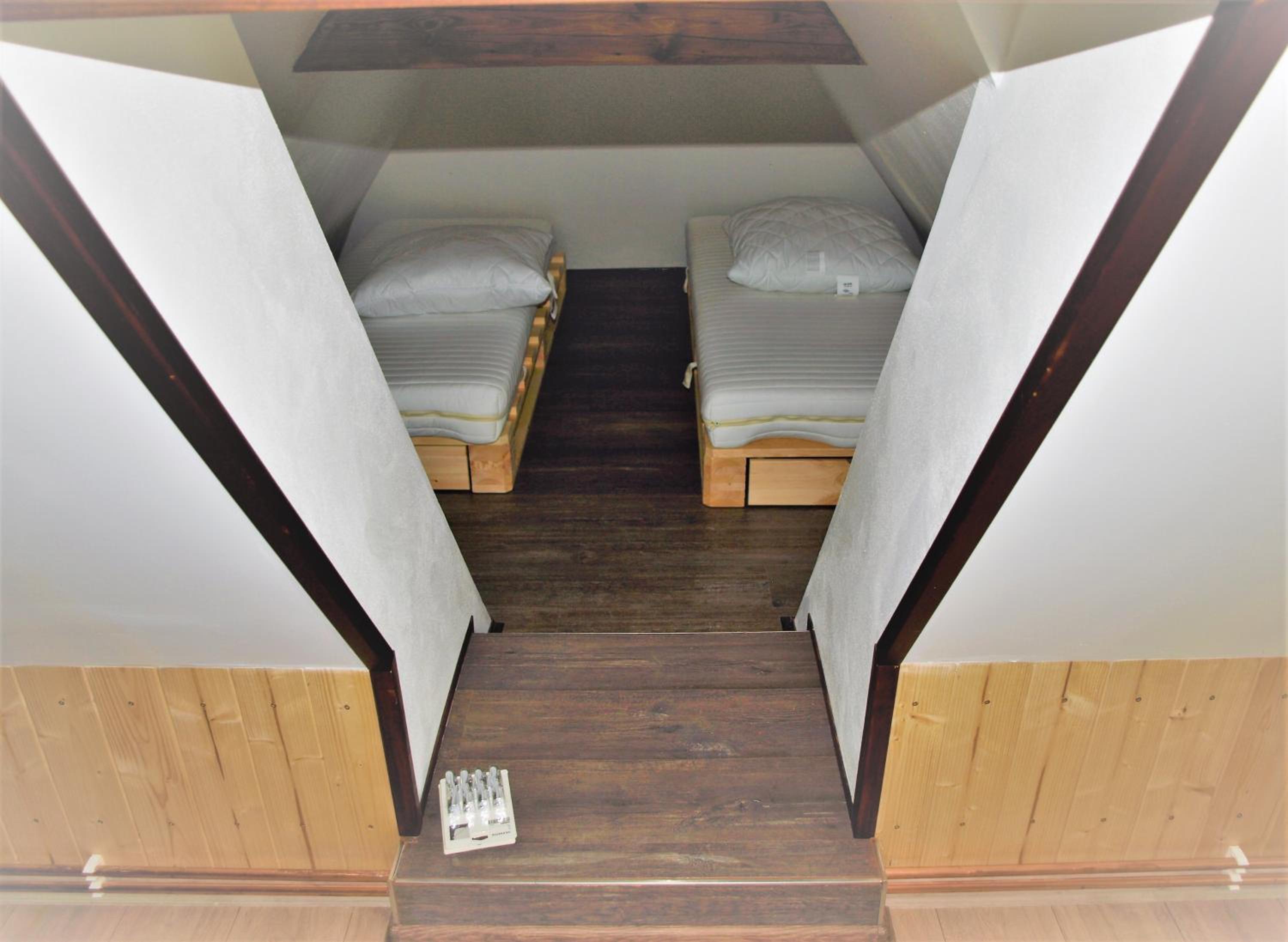 Executive Suite - Photo 20
