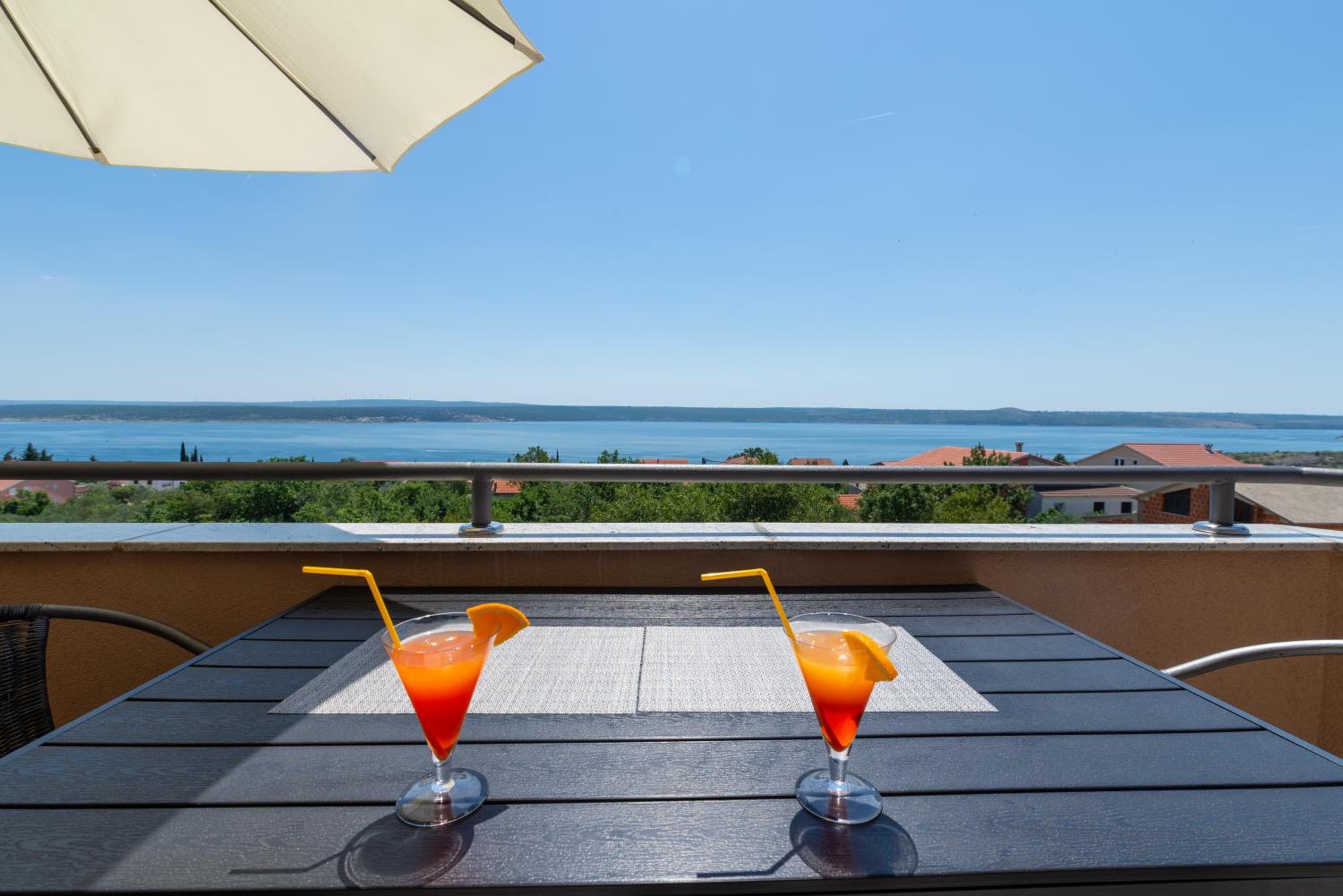 Apartment with Sea View photo 2