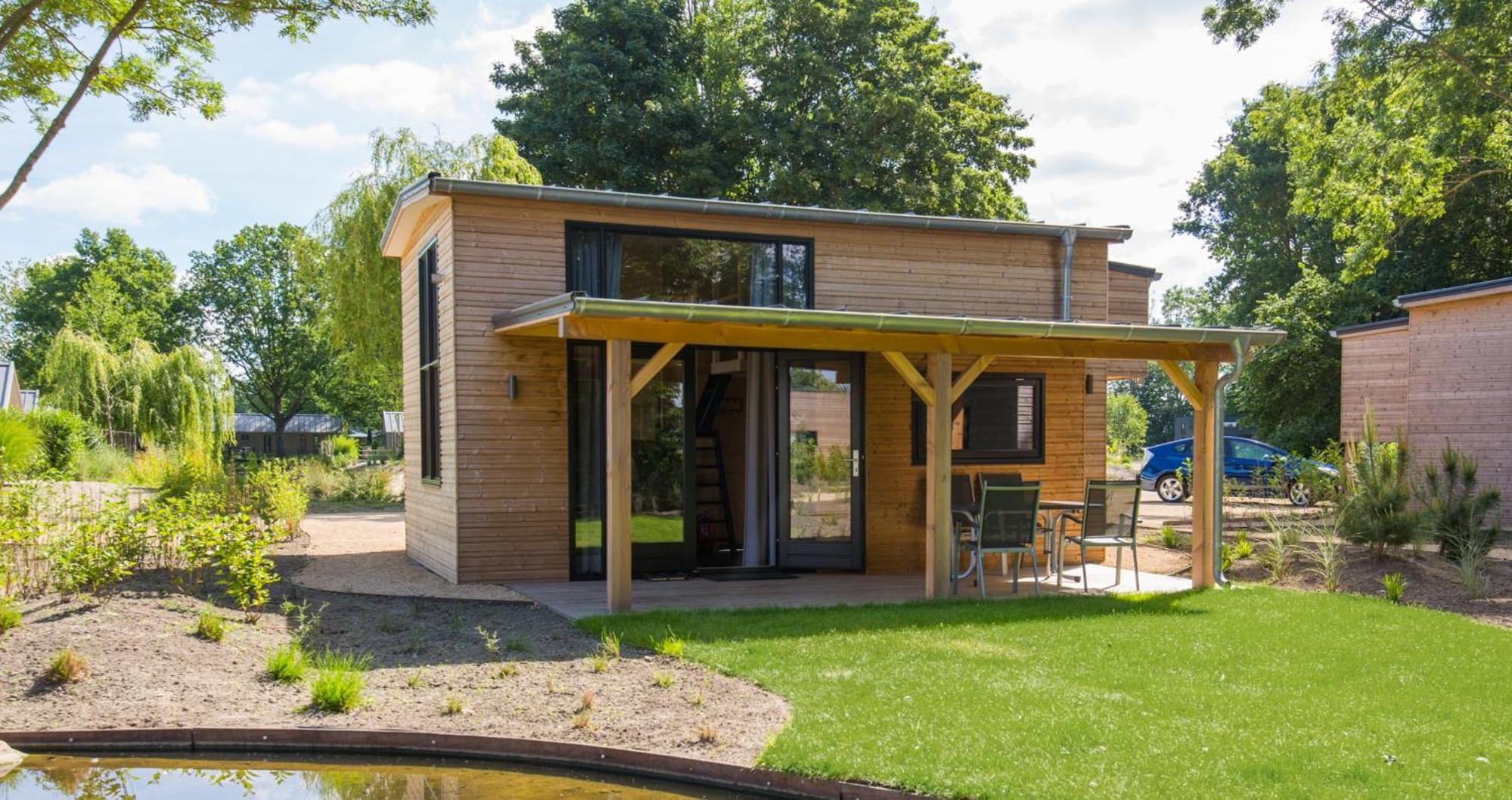 Three-Bedroom House photo 2