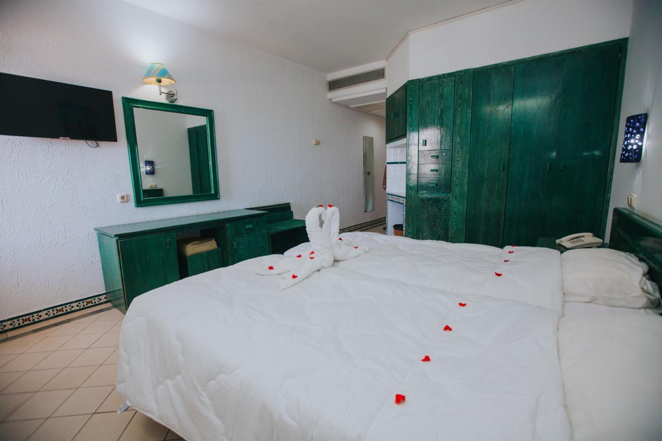 Double Room - Photo 1