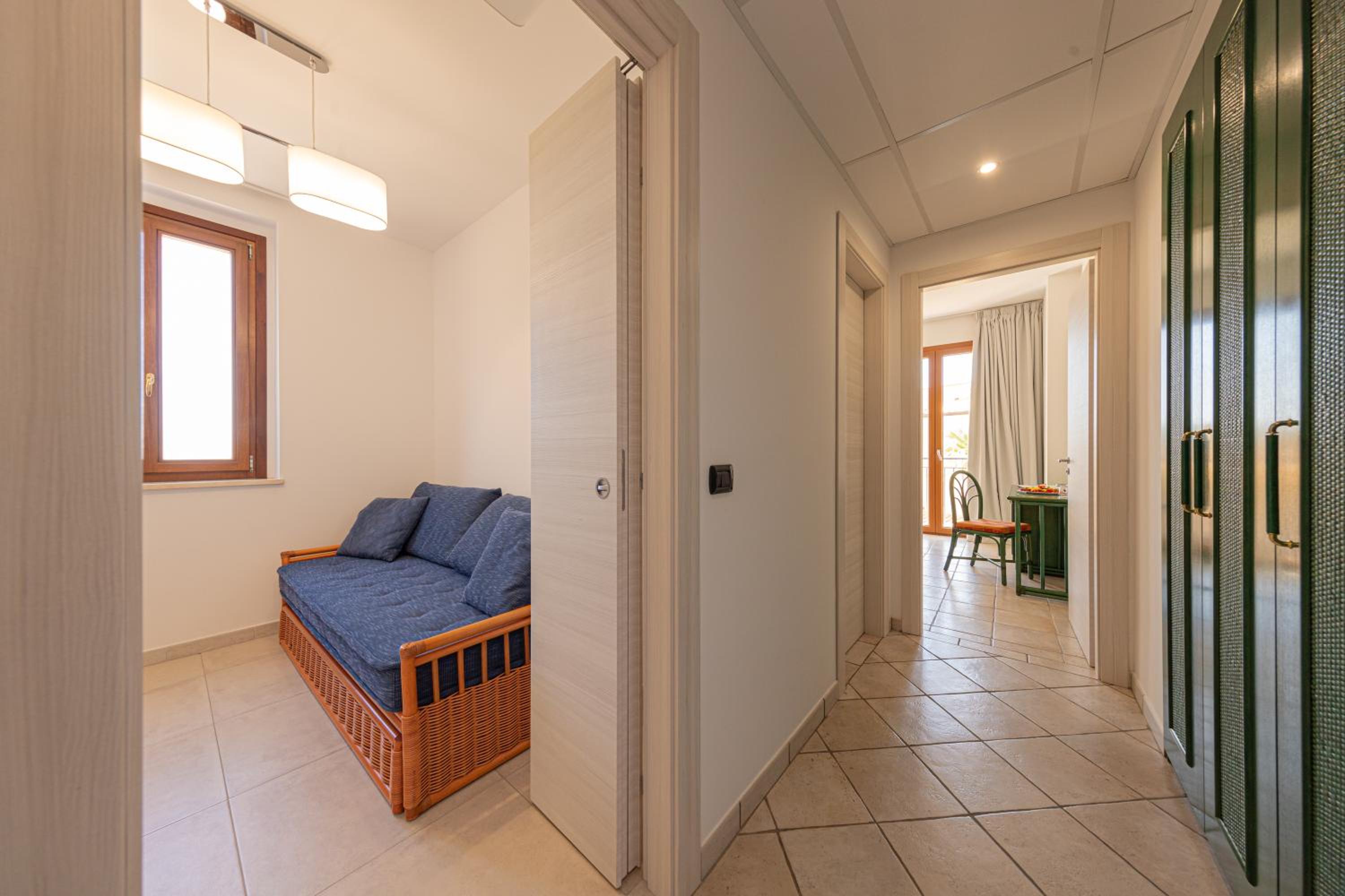 Triple Room - Photo 7