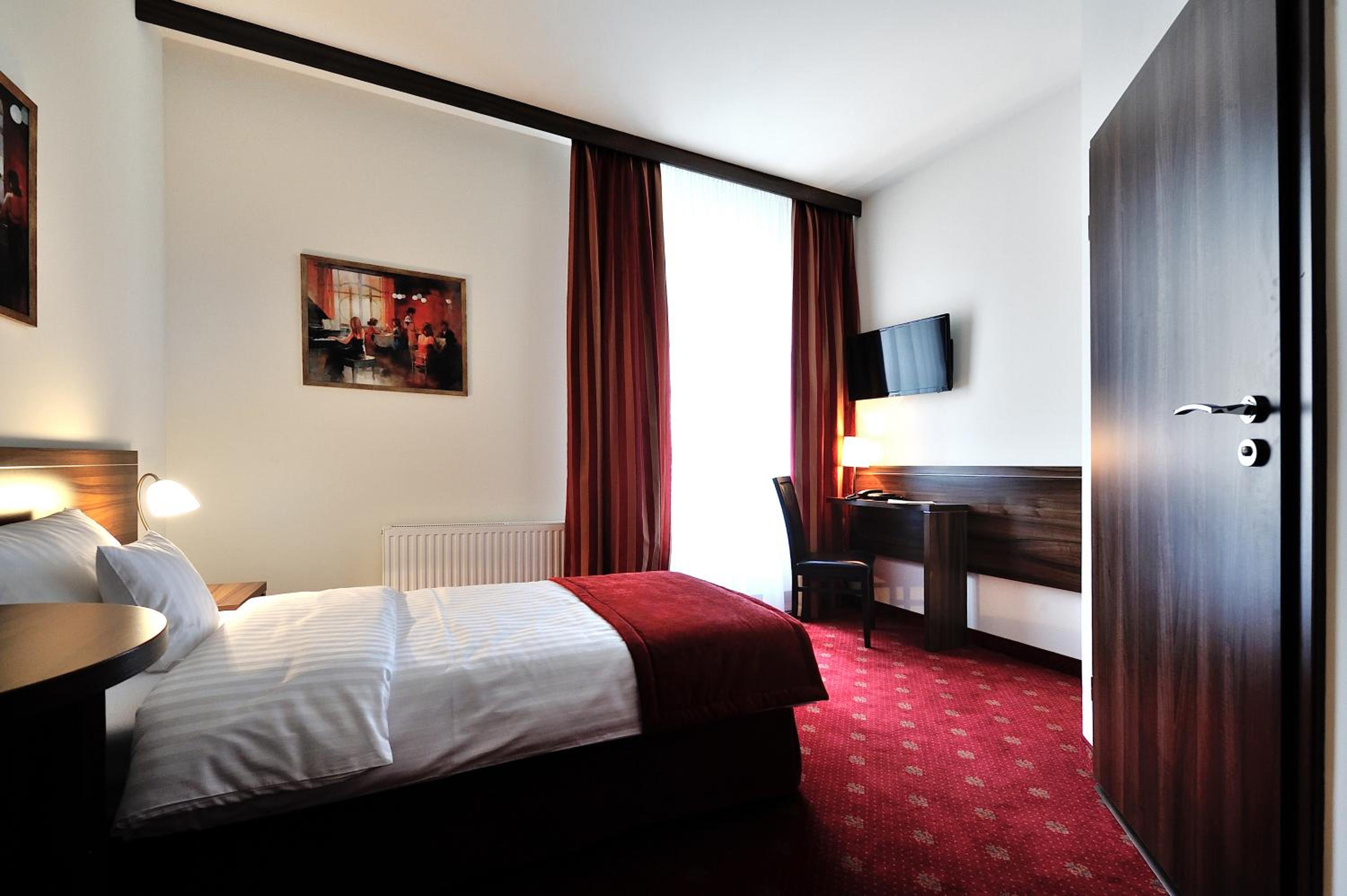 Standard Single Room photo 3