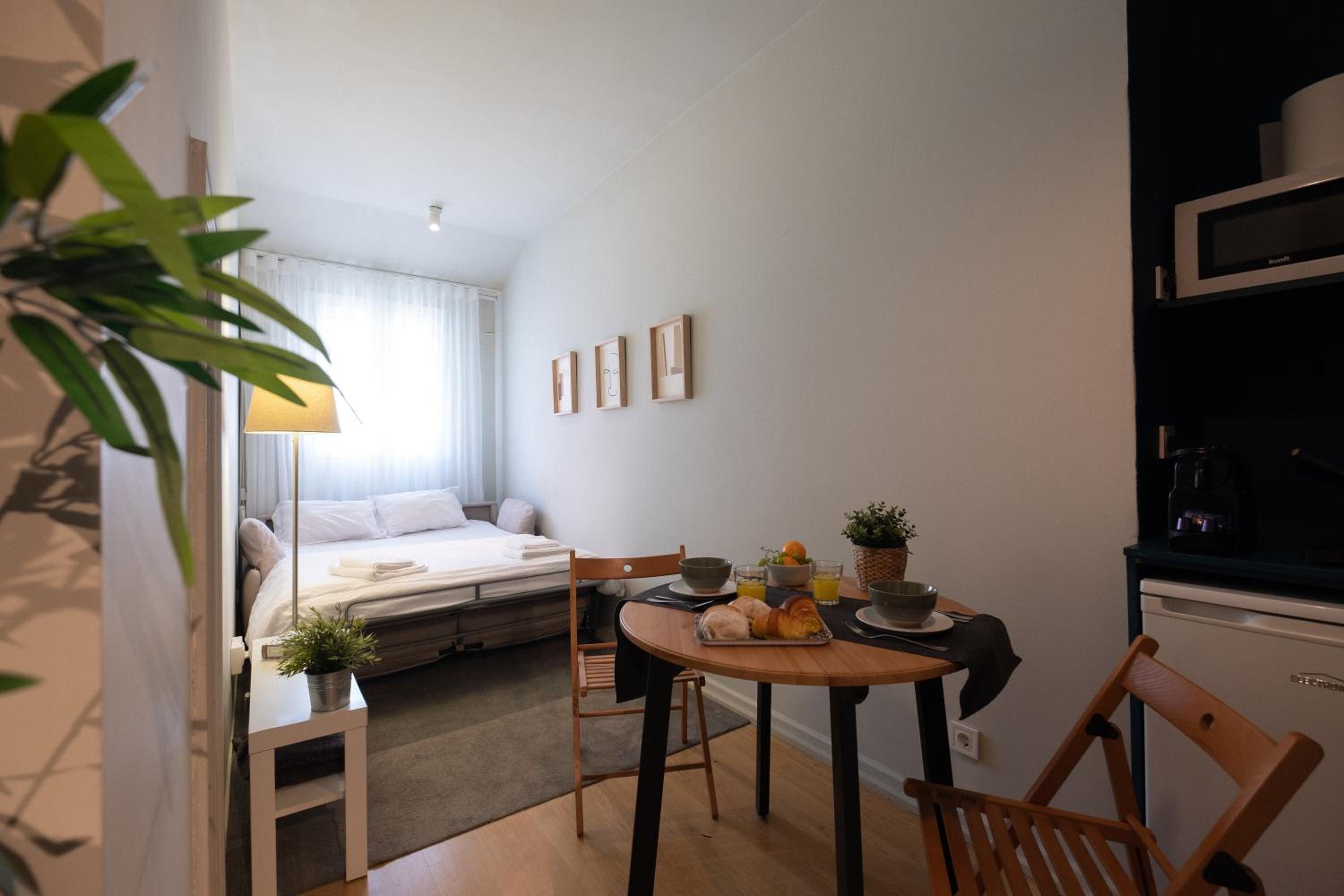 Apartment - Photo 8