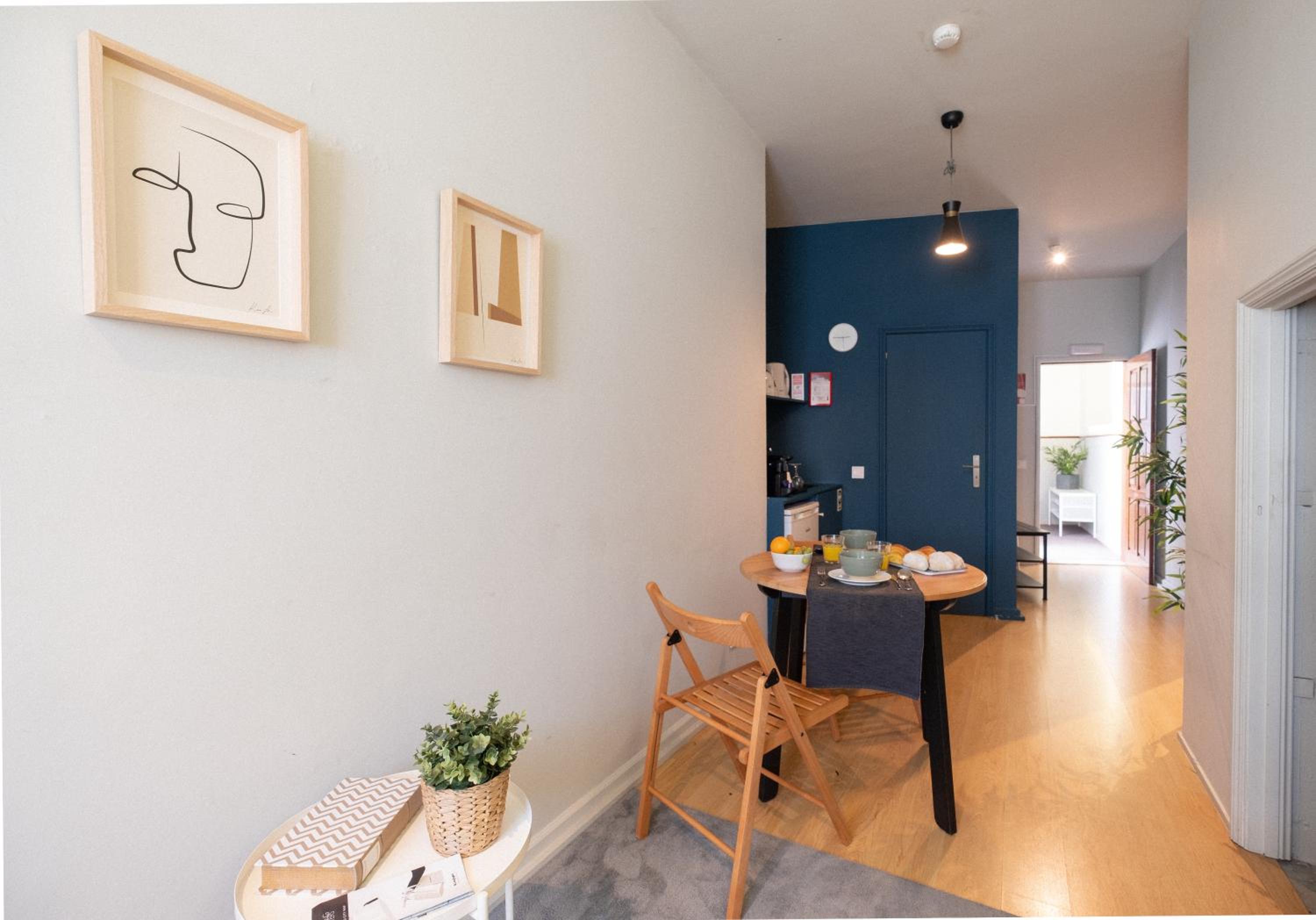 Apartment - Photo 6