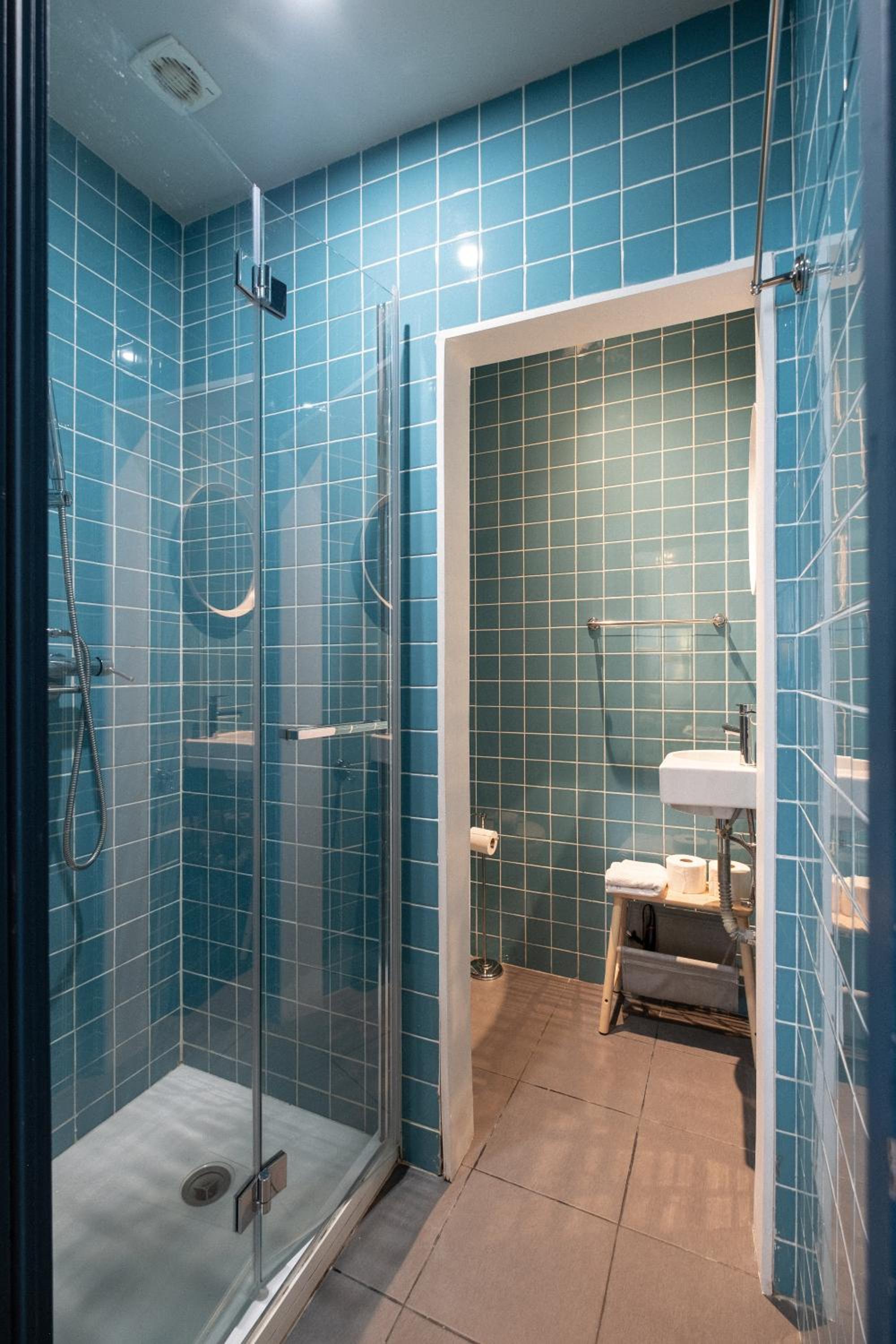 Apartment - Photo 17