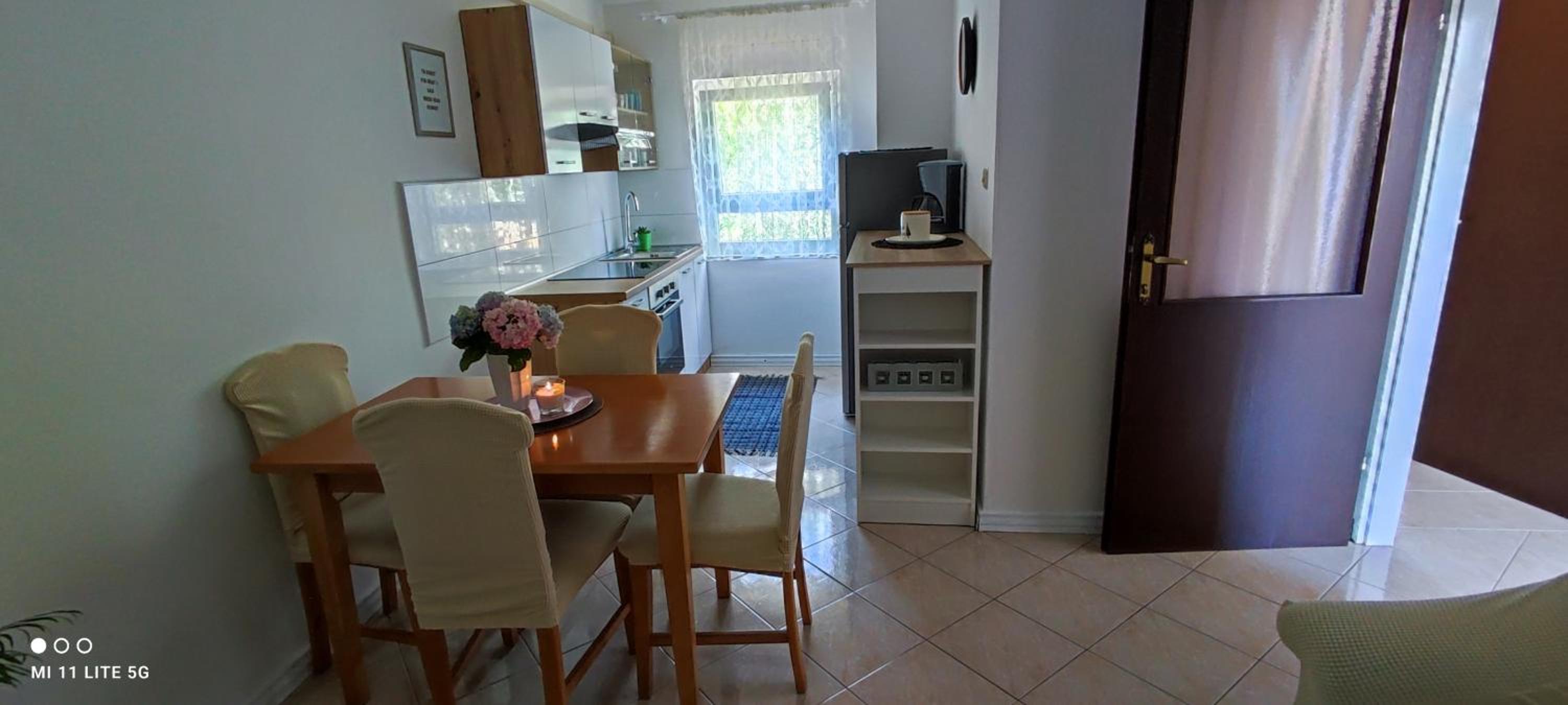 Apartment - Photo 18