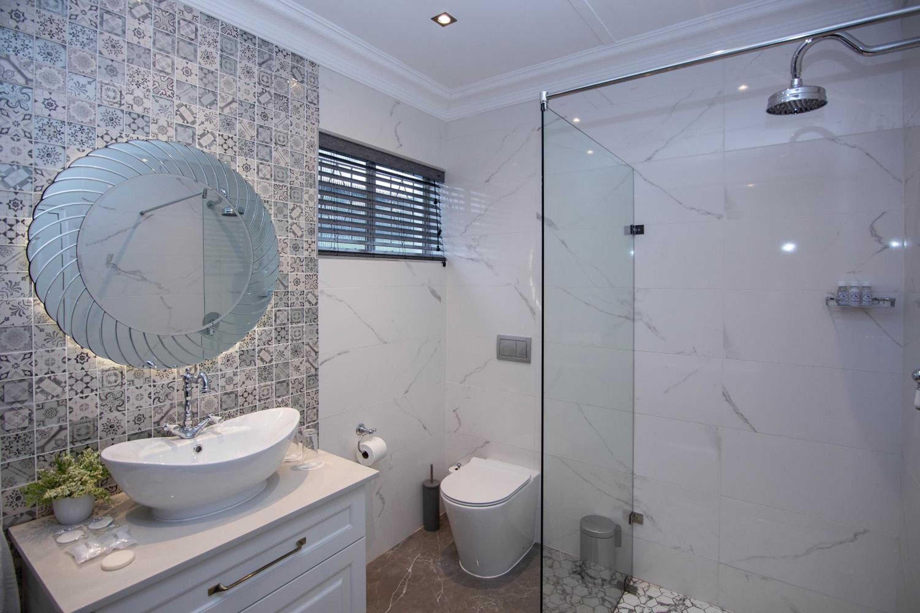 Deluxe Double Room - Photo 5