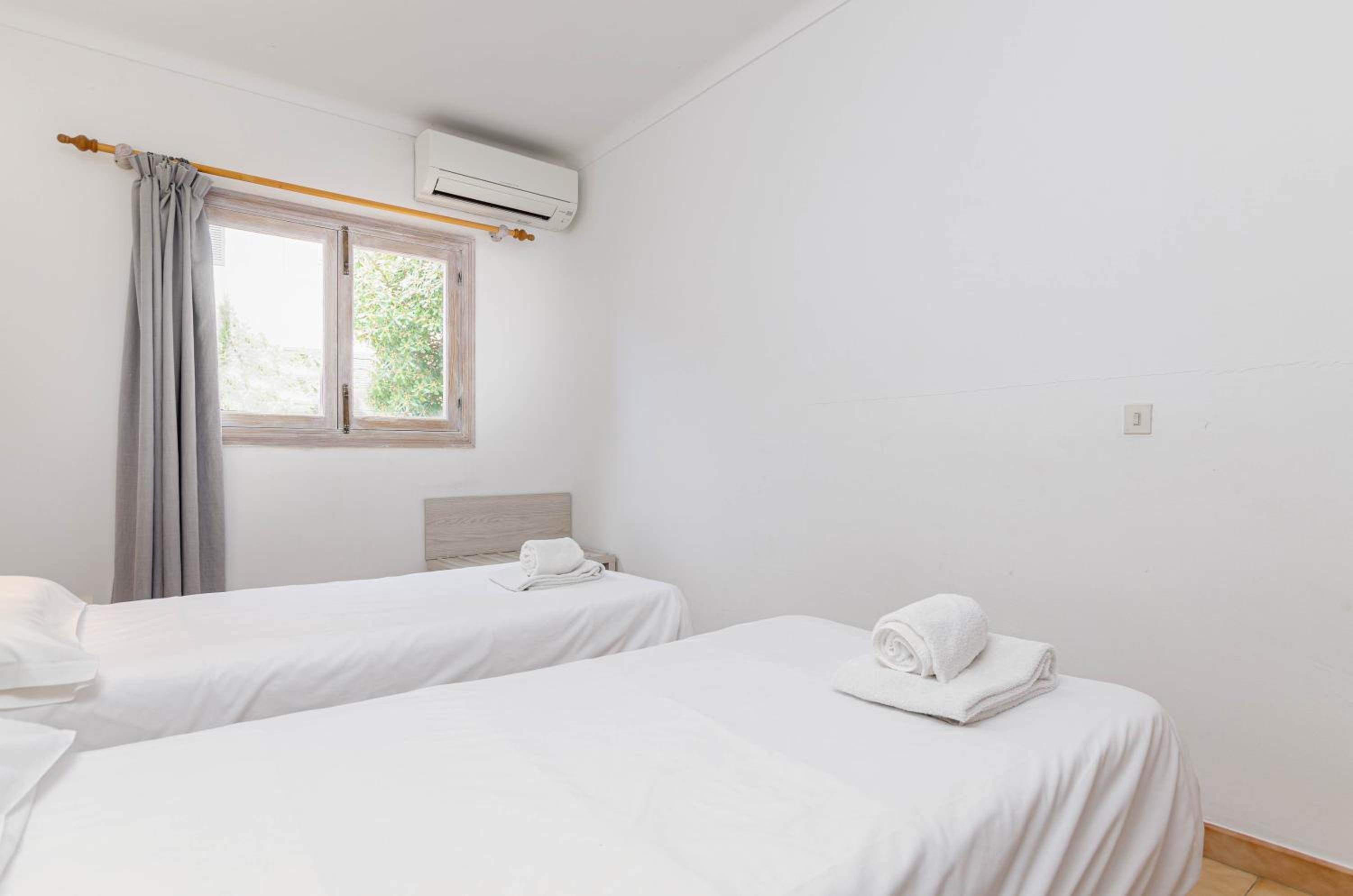Apartment - Ground Floor photo 3