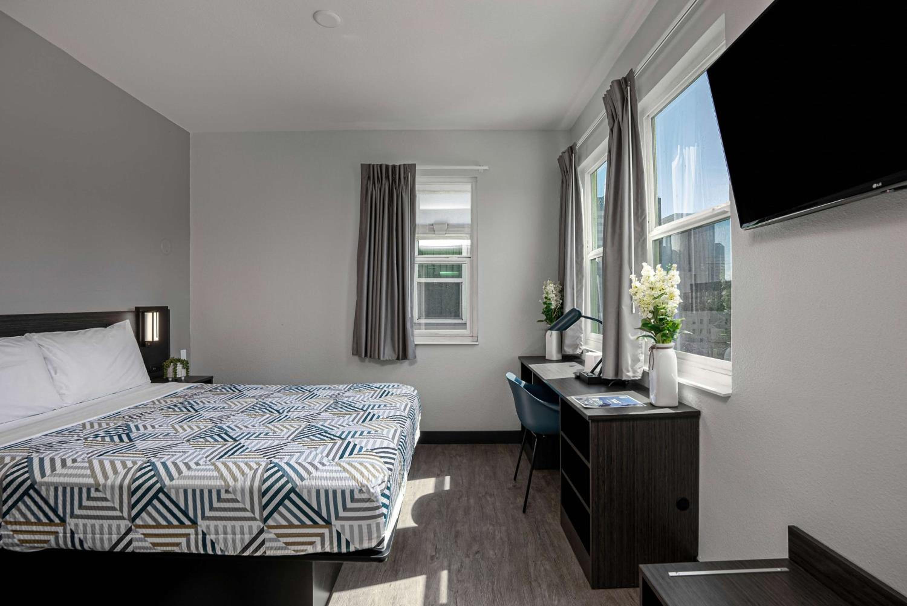 Double Room - Disability Access - Non-Smoking