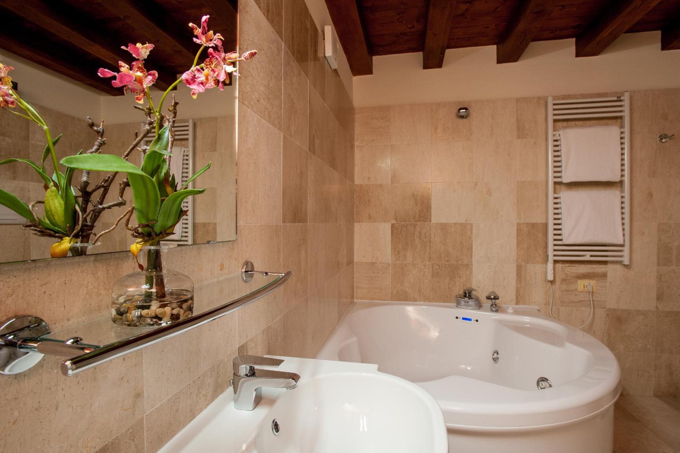 Suite with Terrace photo 2