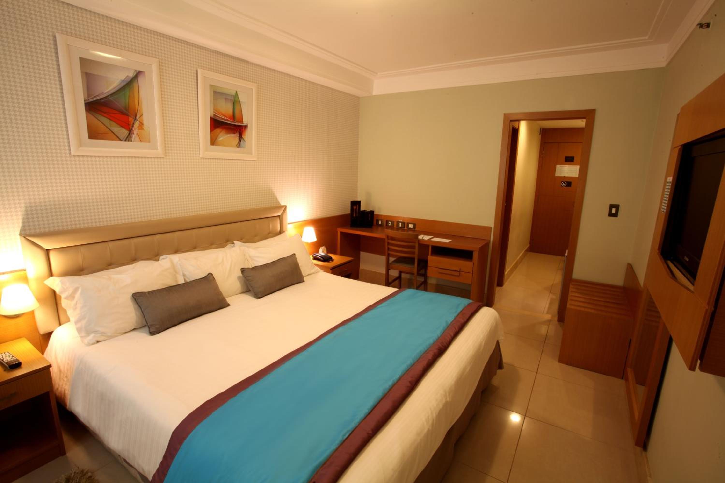 Deluxe Double Room photo 3