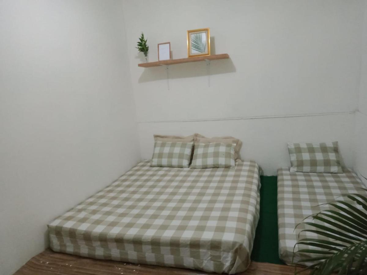 Standard Double Room with Shared Bathroom photo 1
