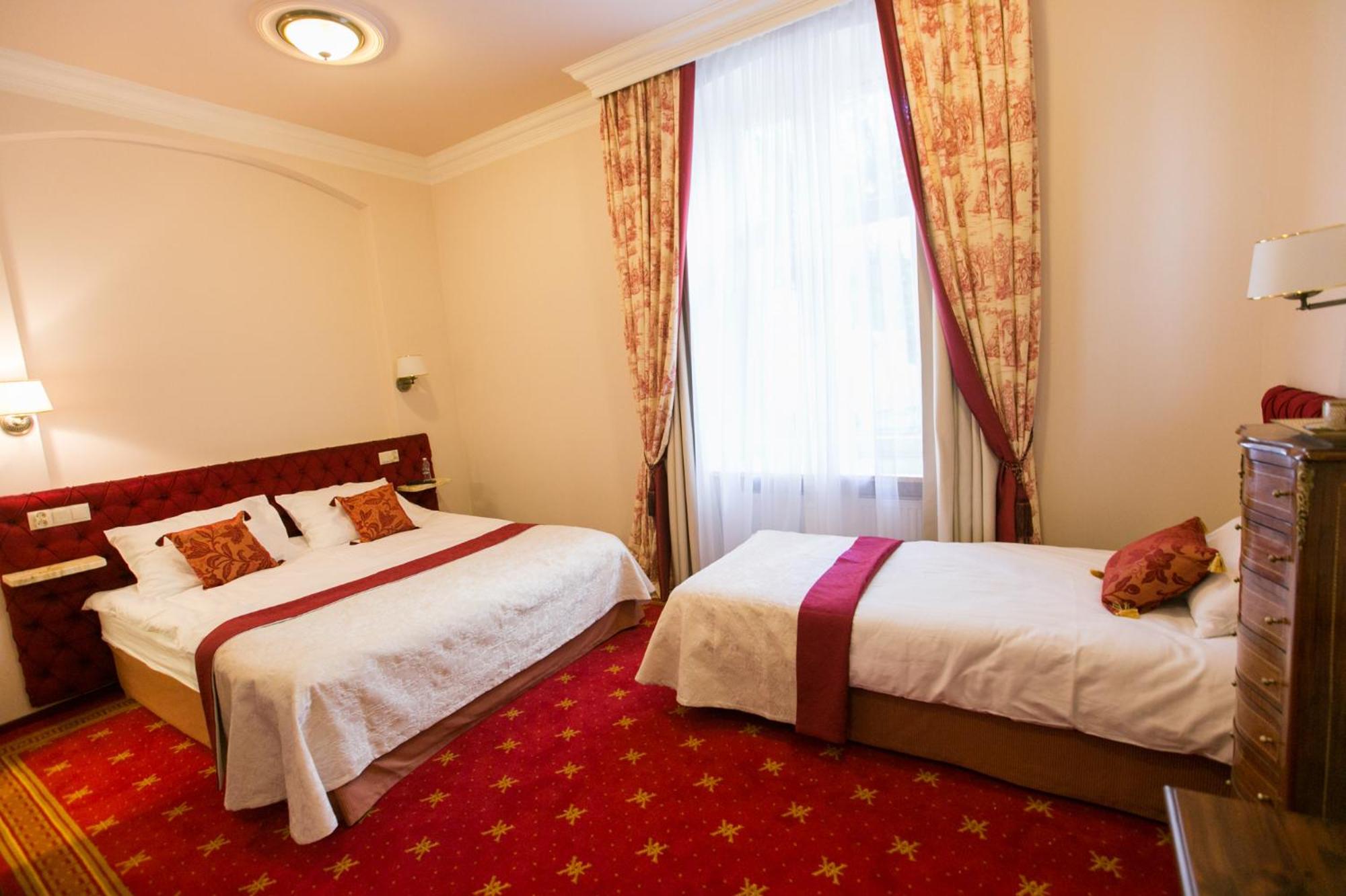 Superior Triple Room