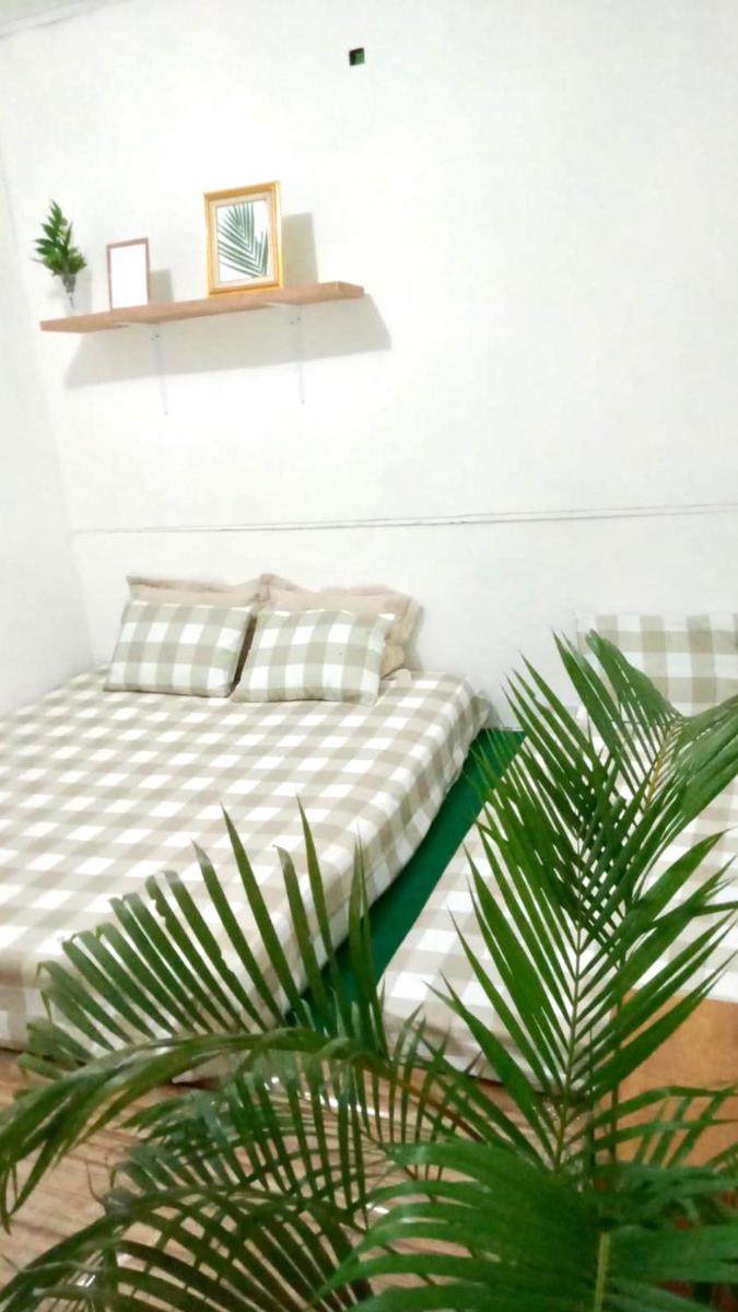 Standard Double Room with Shared Bathroom photo 3