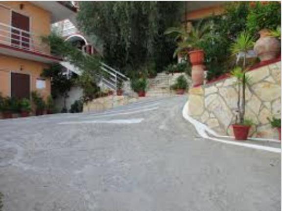 Two-Bedroom Apartment with Balcony and Sea View photo 3