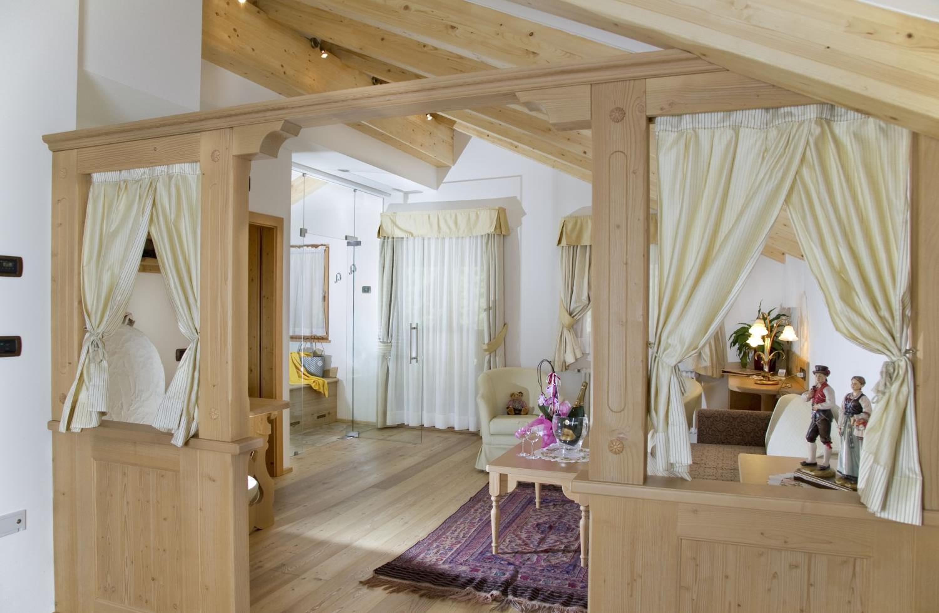 Comfort Suite - Photo 1