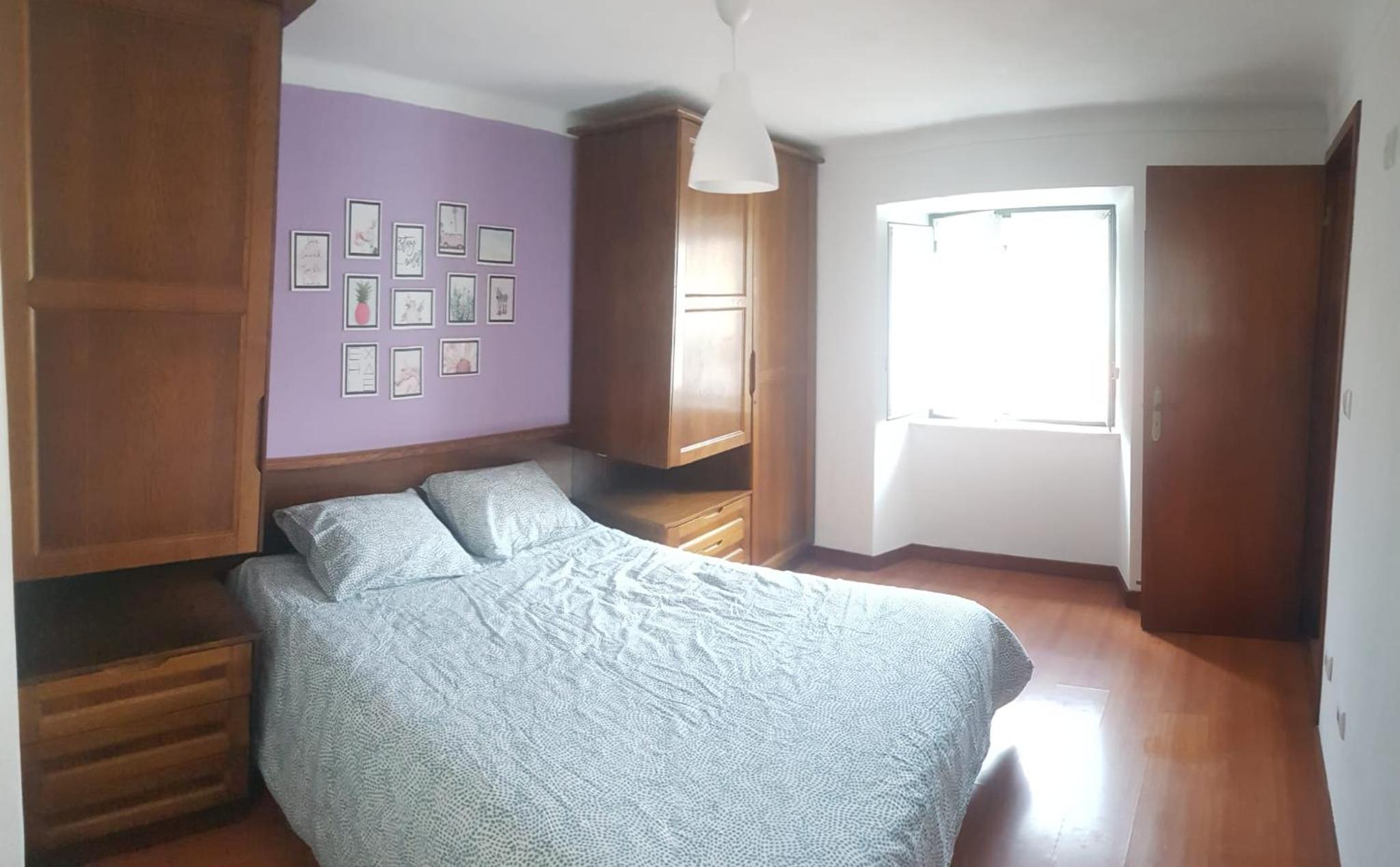 One-Bedroom Apartment - Photo 1