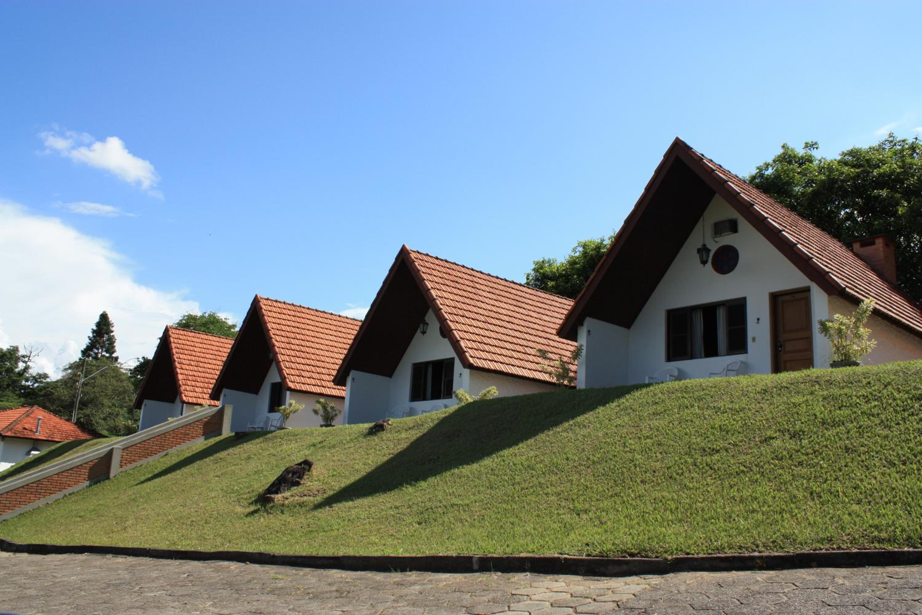 One-Bedroom Standard Chalet (1 child under 12 years old free) photo 2