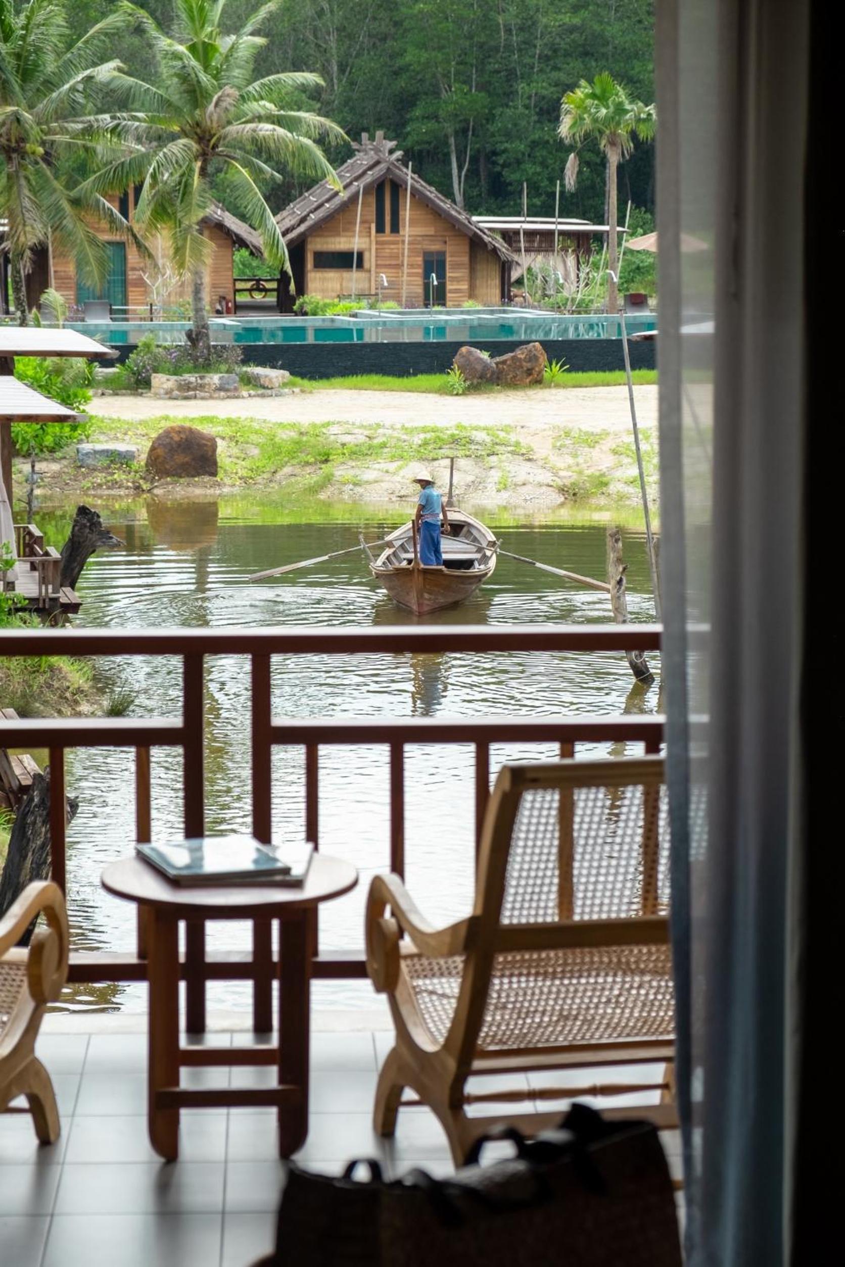 Lagoon Grand Deluxe Double- Free Schedule Shuttle to Ao Nang Beach/ Railay Beach - Photo 7