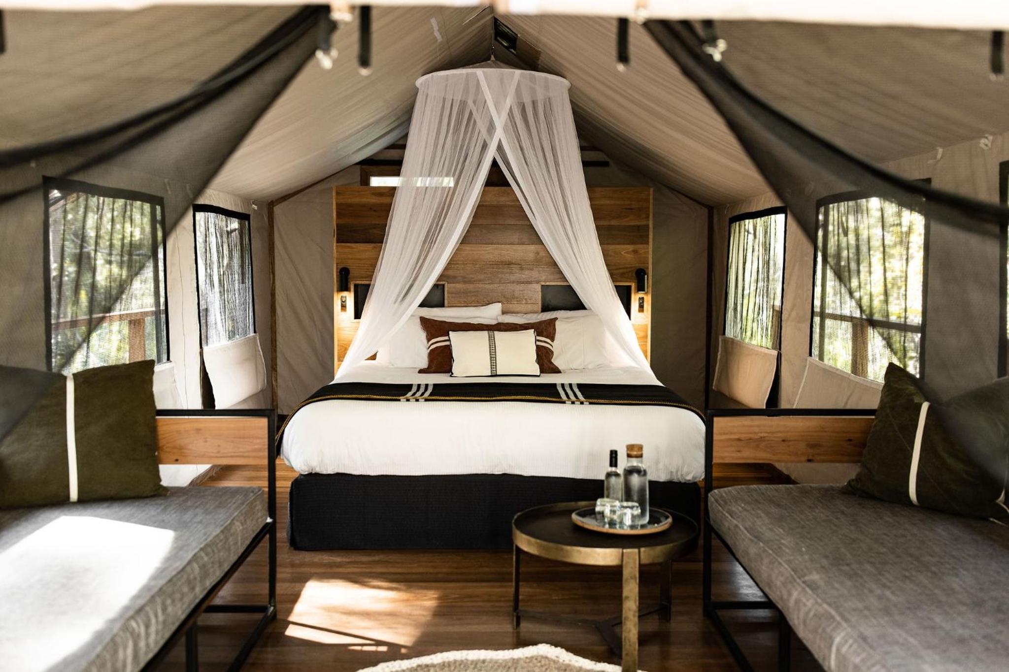 Deluxe Quadruple Room - Photo 1