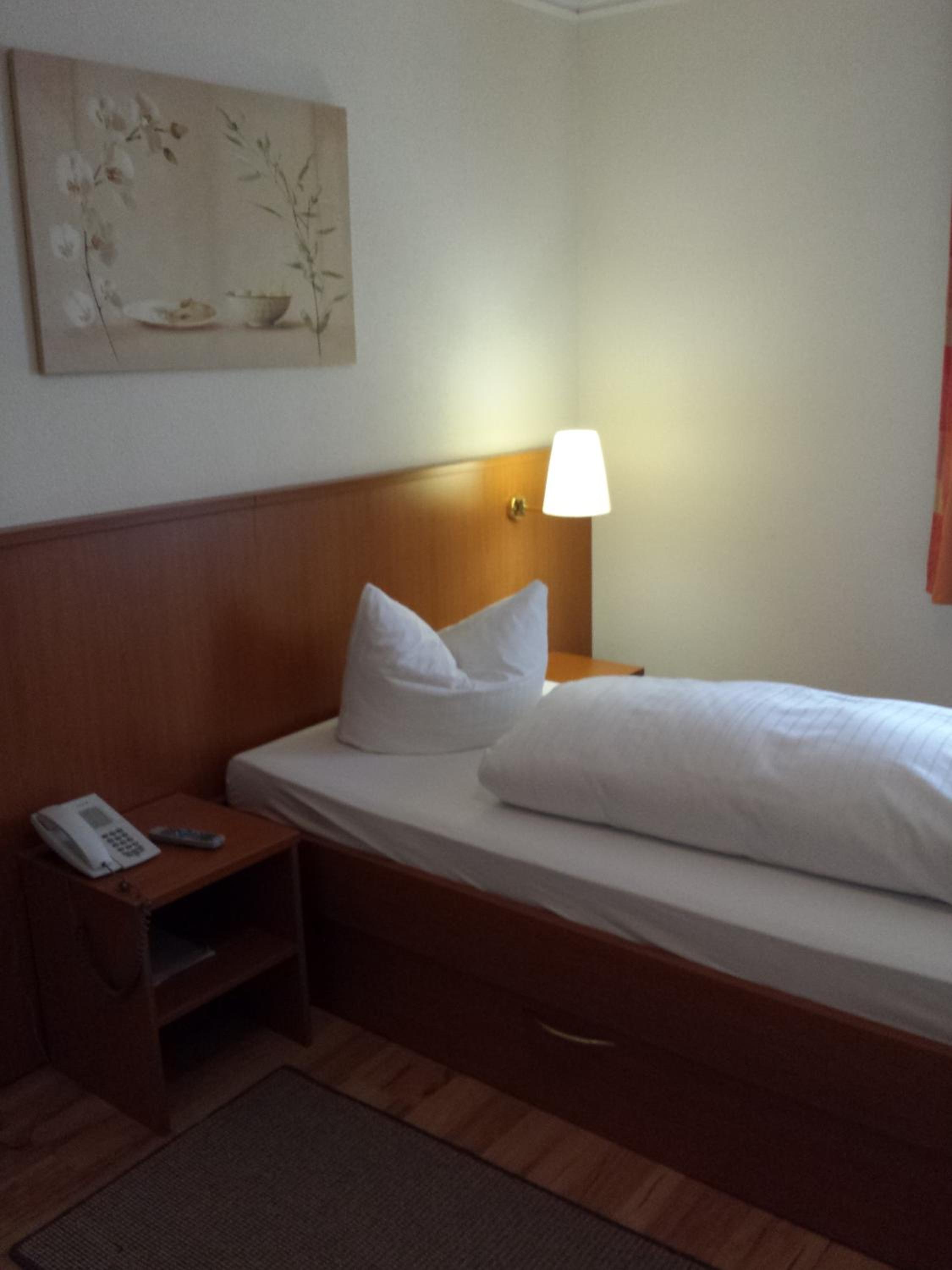 Single Room photo 1