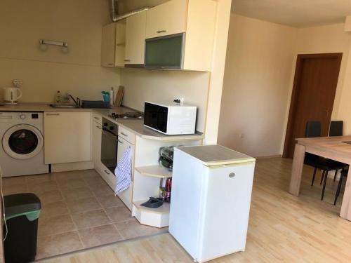 Two-Bedroom Apartment with Balcony photo 1