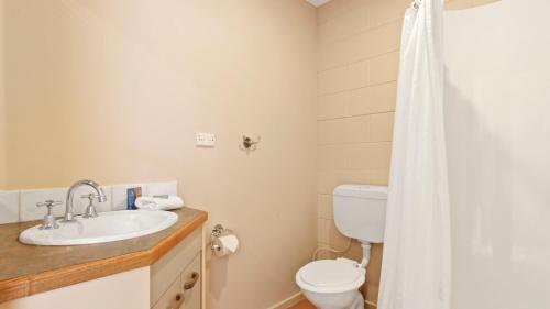 Three-Bedroom Apartment photo 1
