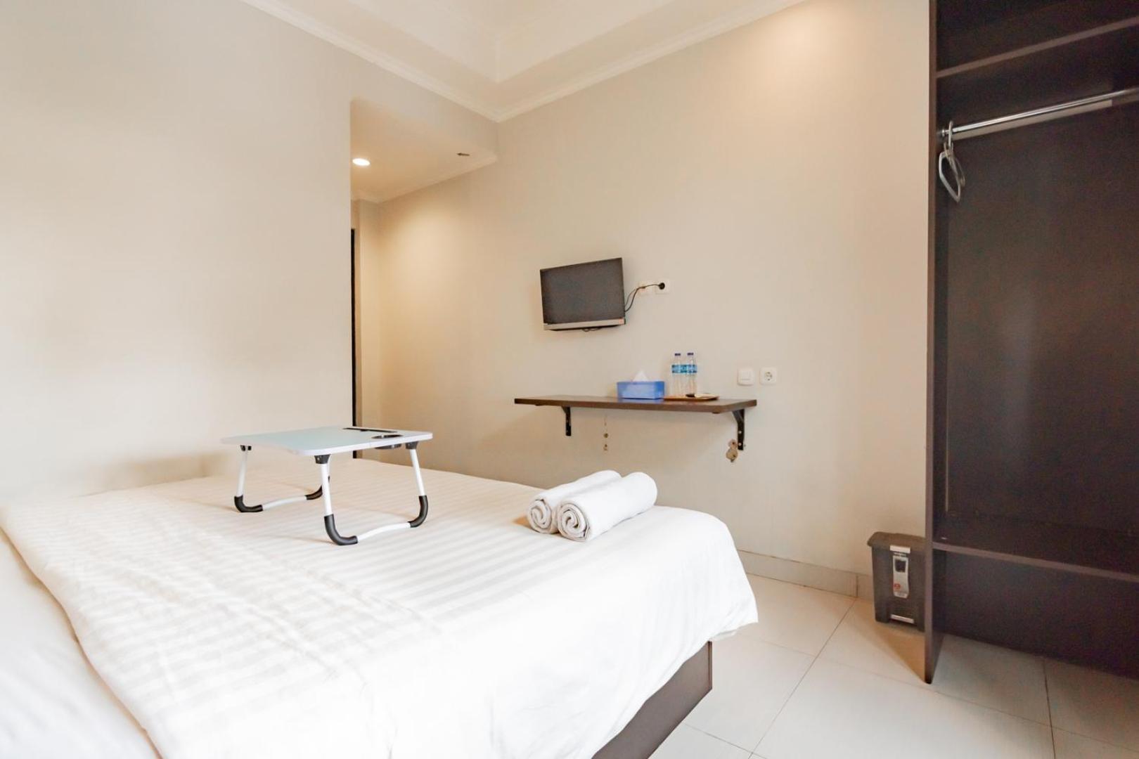Deluxe Room - Photo 6