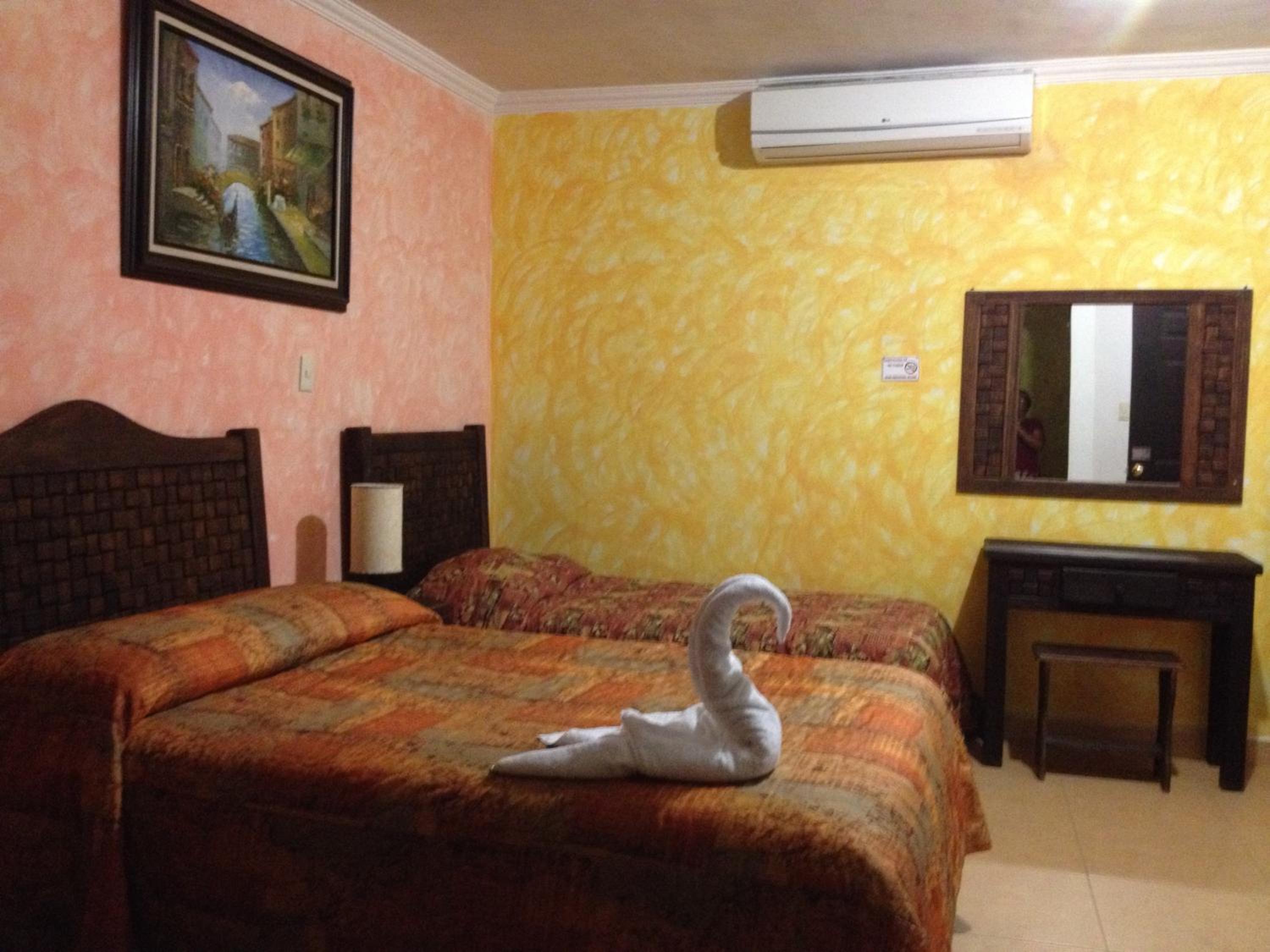 Triple Room photo 2