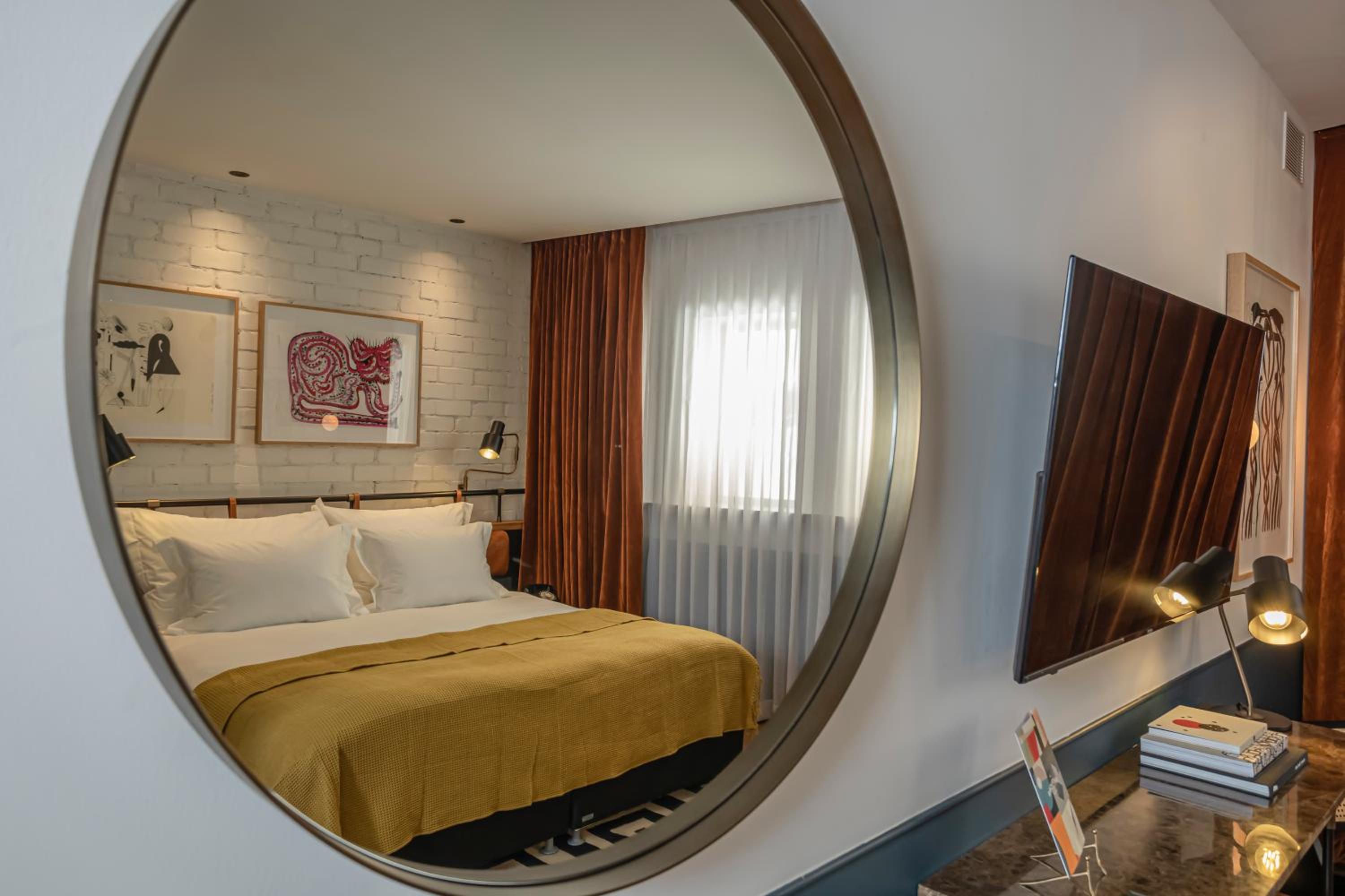 Premium Room - Photo 3