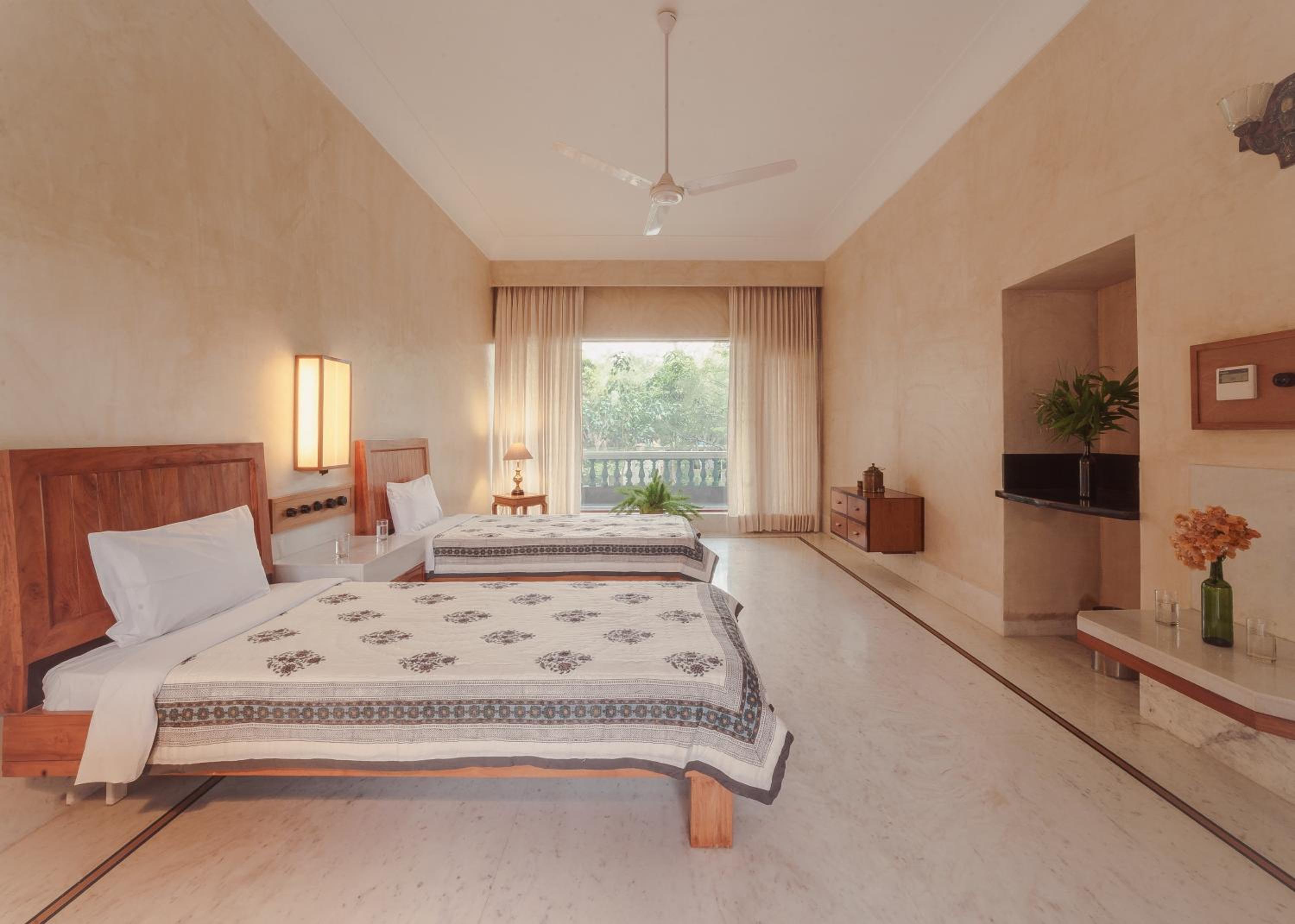 Deluxe Twin Room