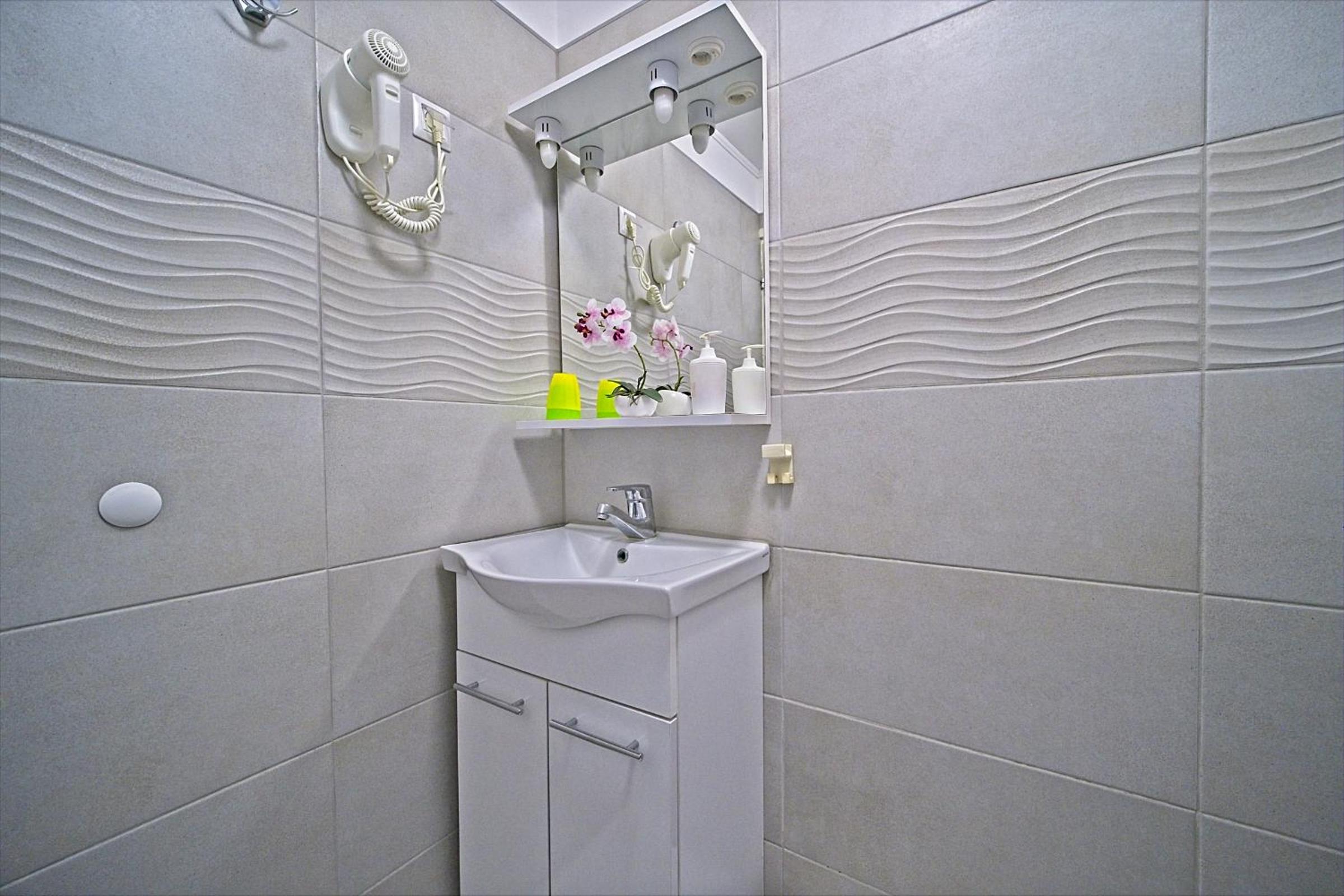 Two-Bedroom Apartment with Terrace photo 2