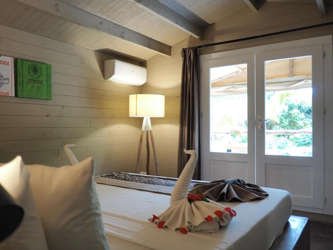Double Room with Garden View - Photo 3