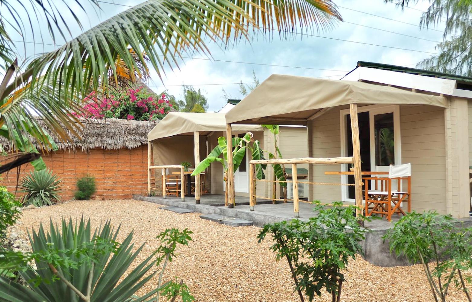 Double Room with Garden View - Photo 16