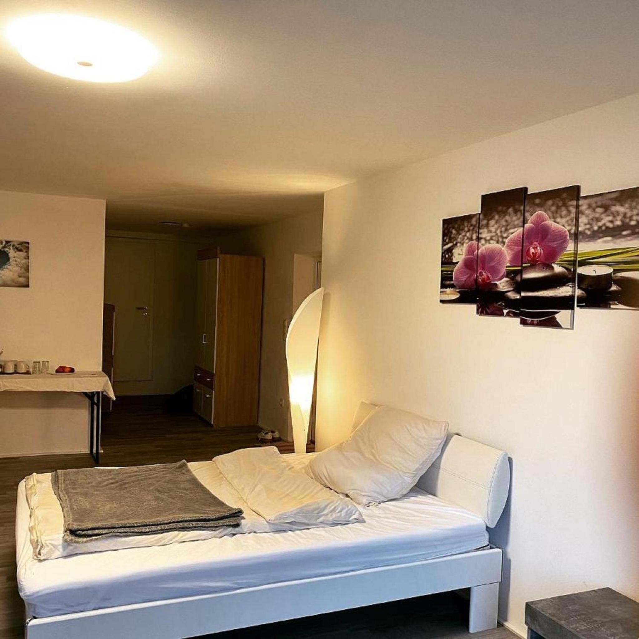Apartment photo 3