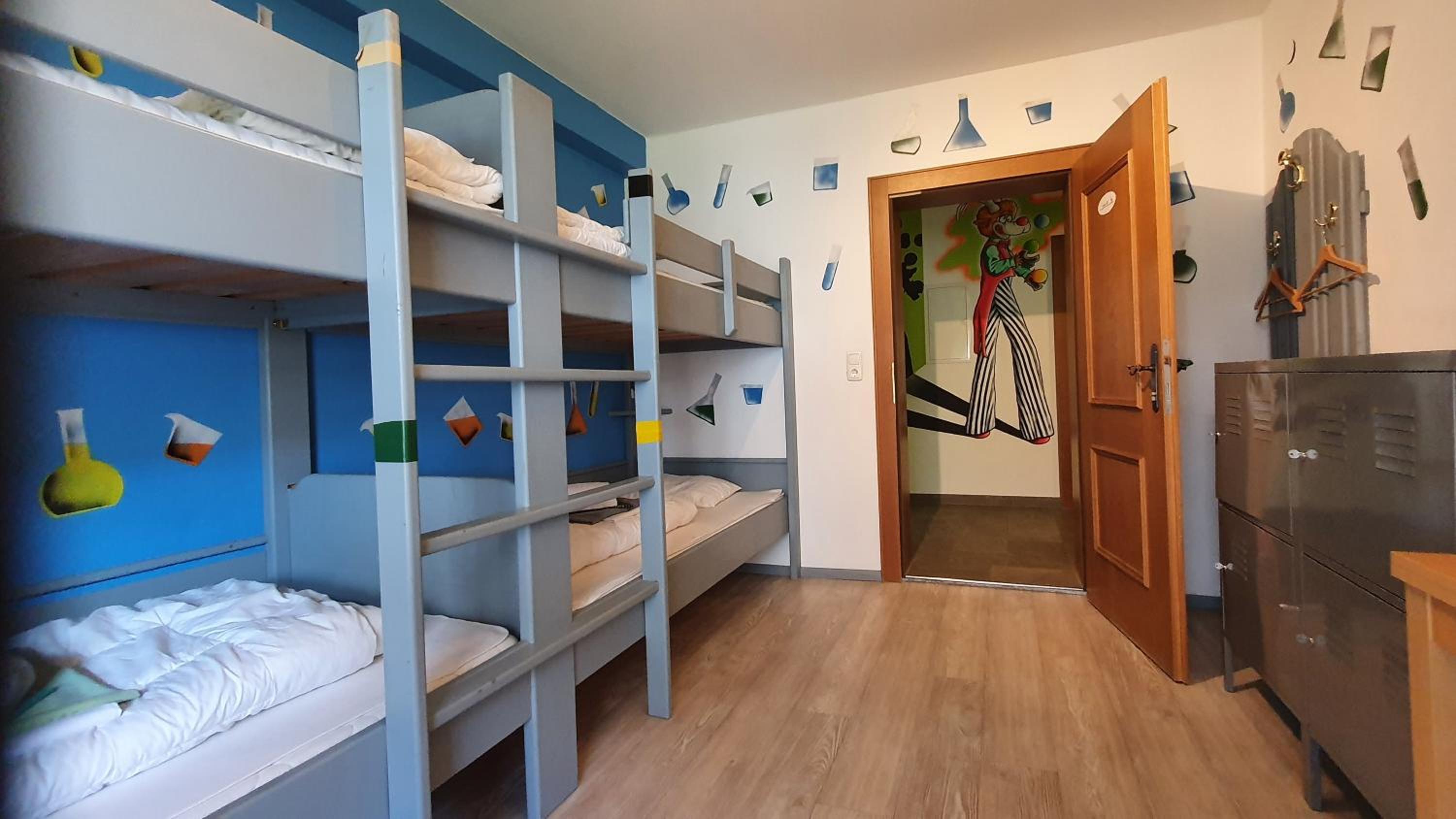 Quadruple Room with Shared Bathroom photo 1