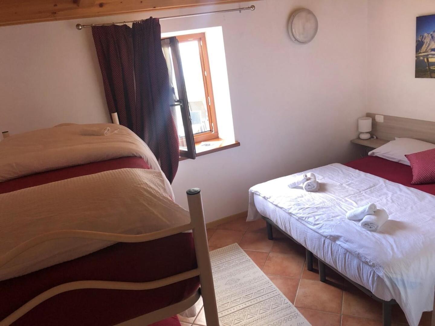 Double or Twin Room with Private Bathroom photo 1